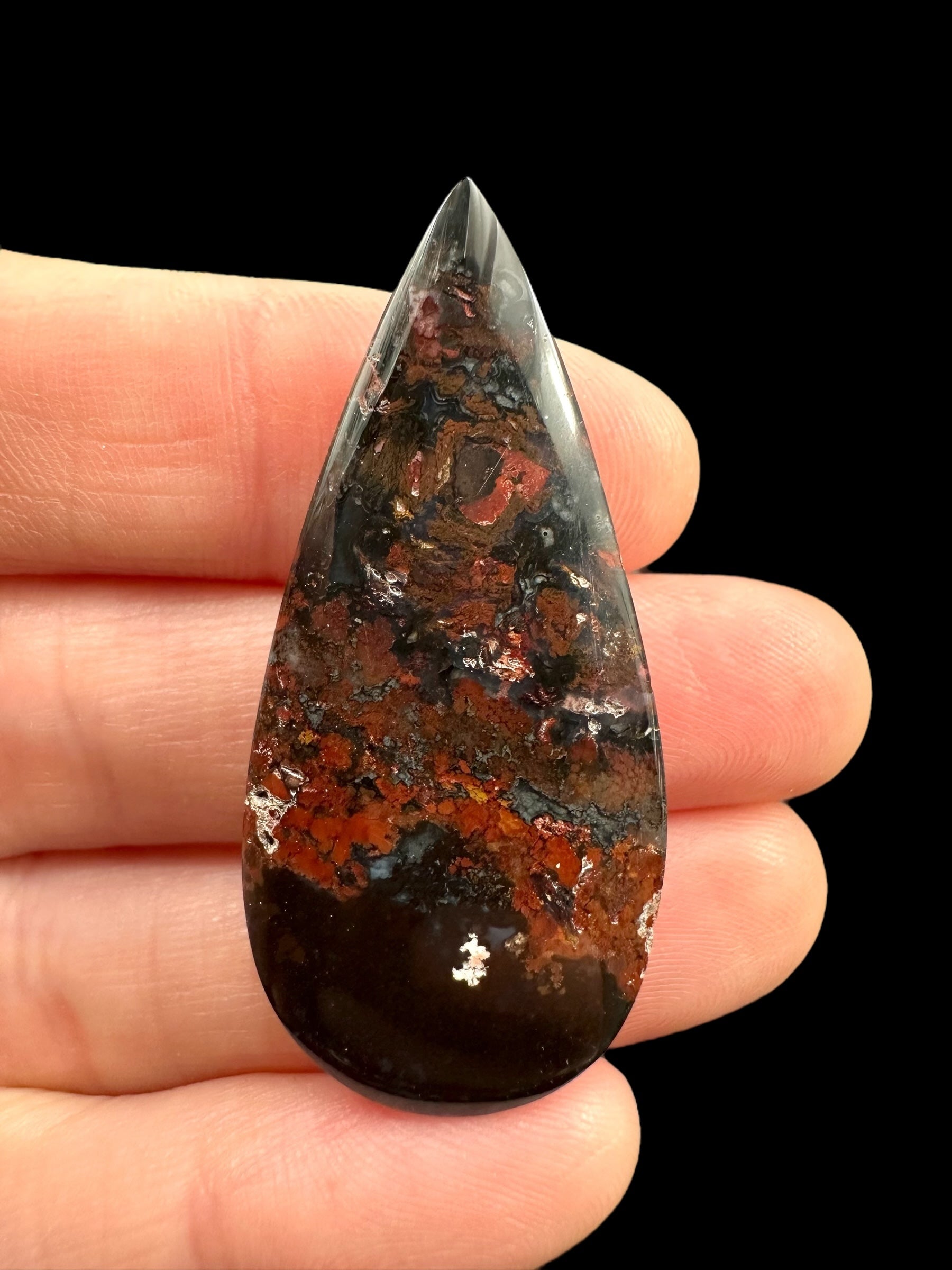 Moos agate cabochon – West Java, Indonesia