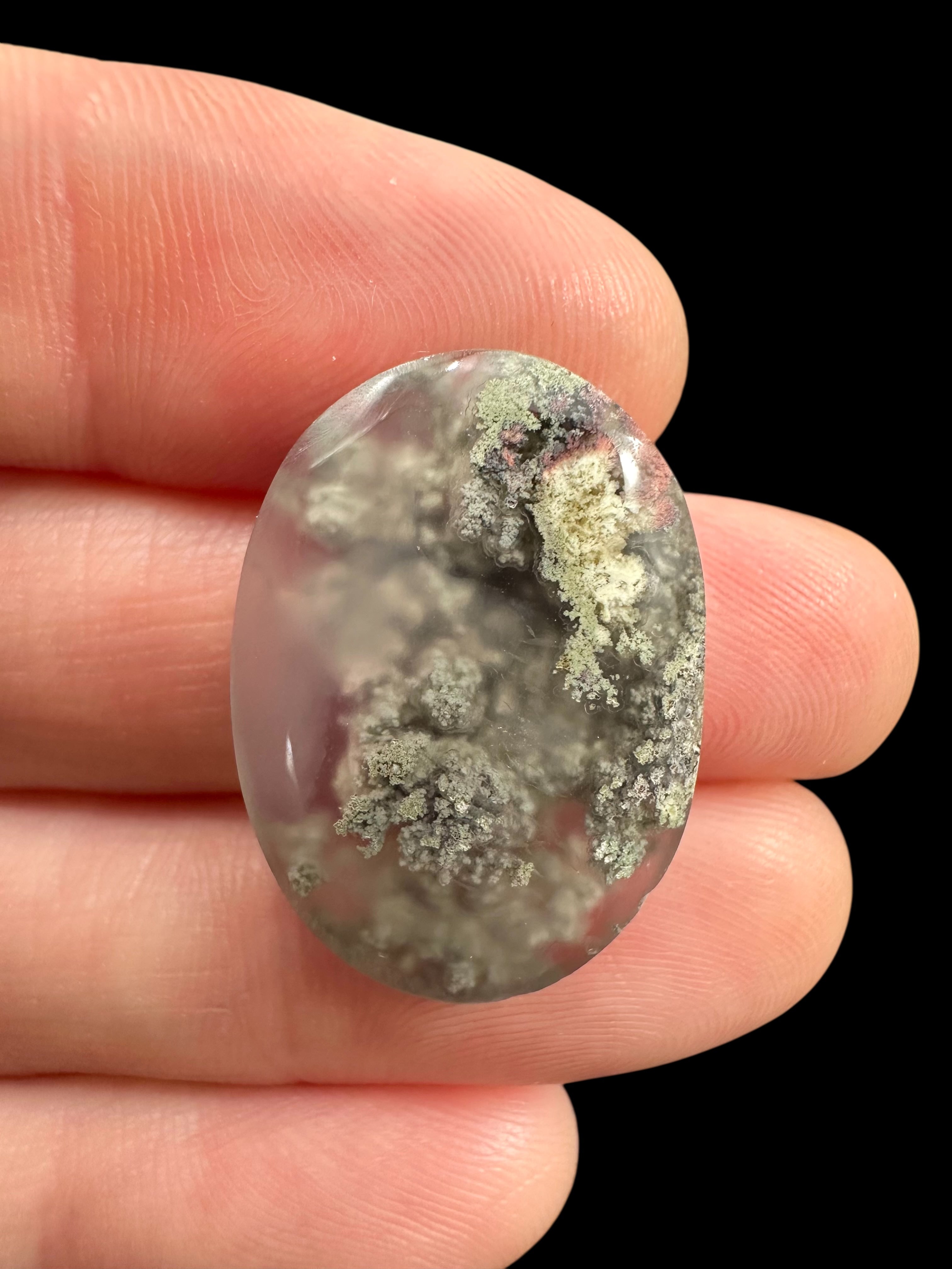 Moos agate cabochon – West Java, Indonesia