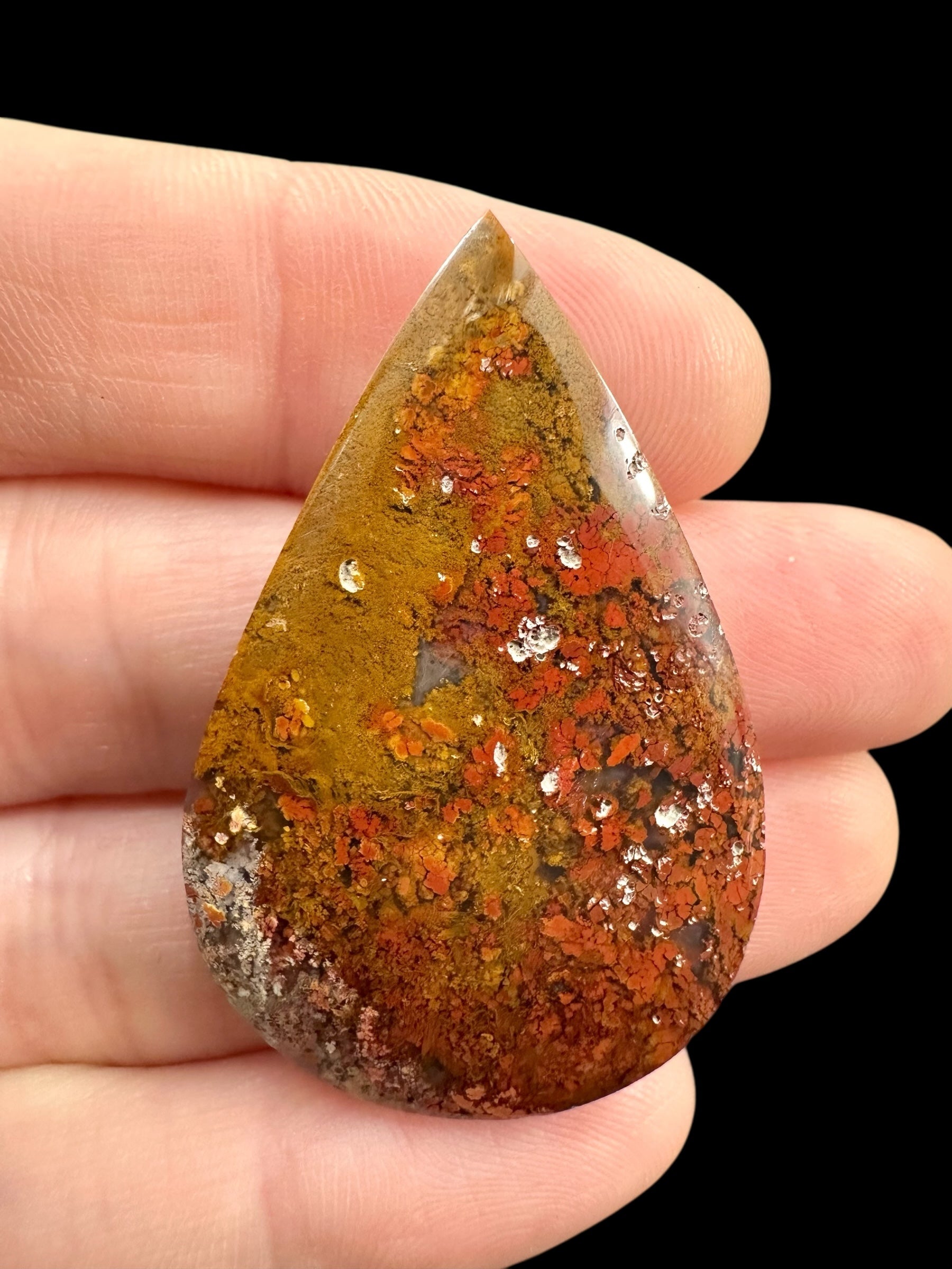 Moos agate cabochon – West Java, Indonesia