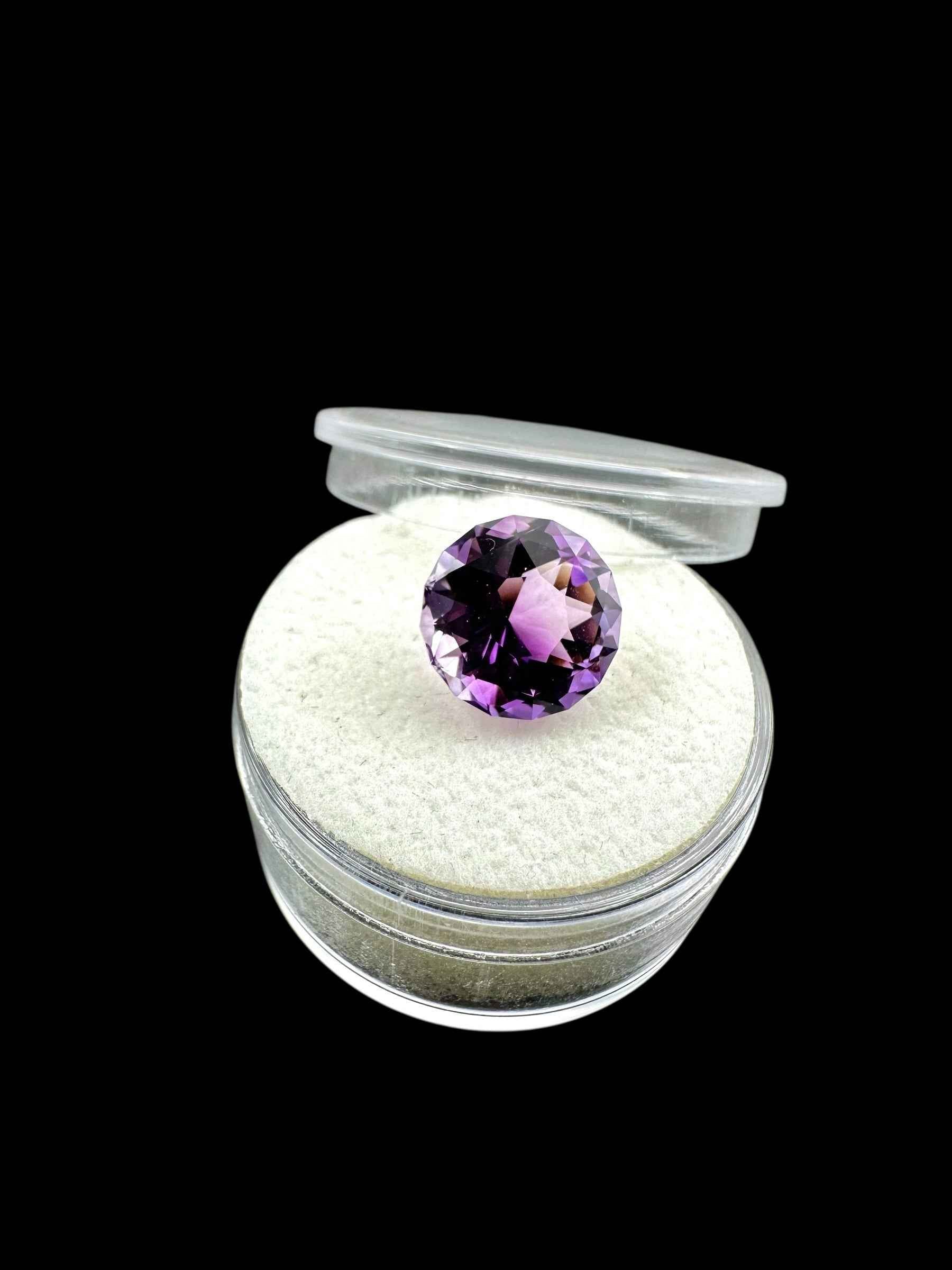 Round box for mineral samples (black and white) - PK002