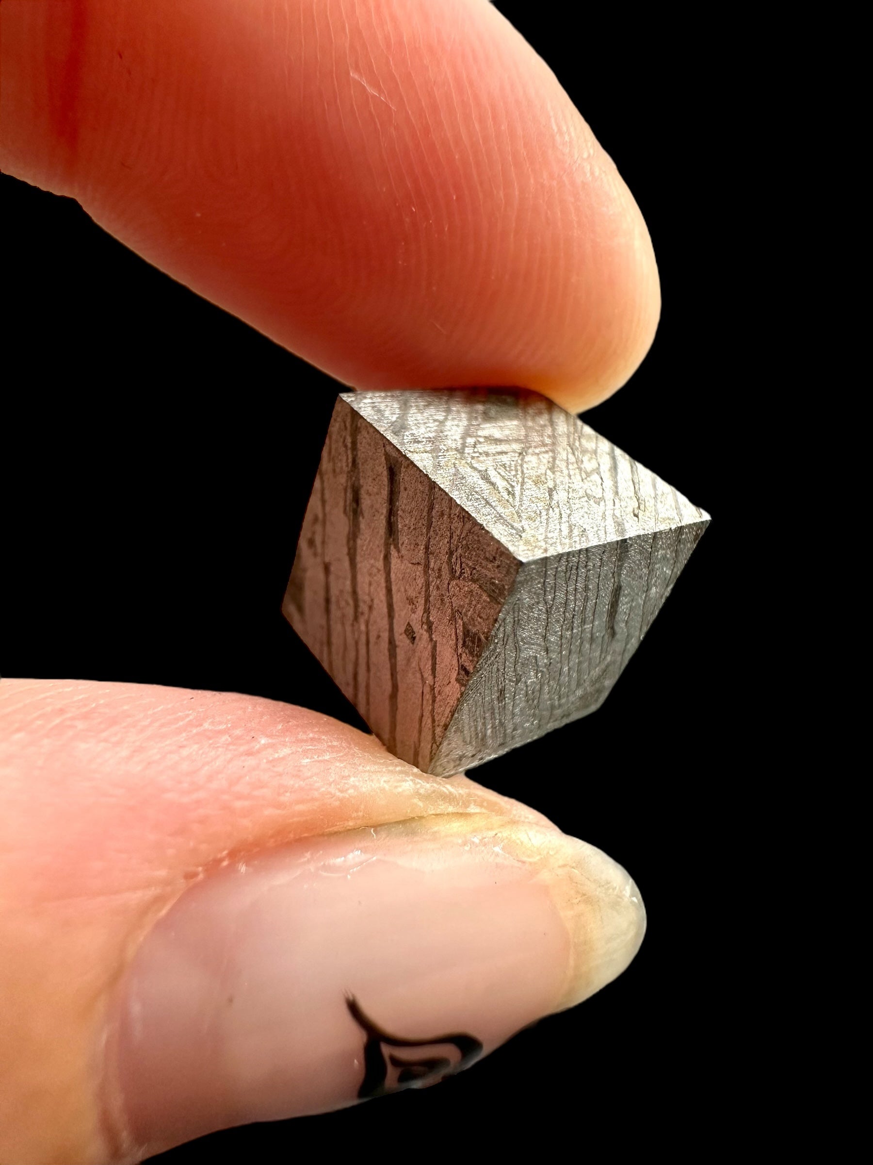 Meteorite Aletai Cube 9mm – Xinjiang, China - MEAL56