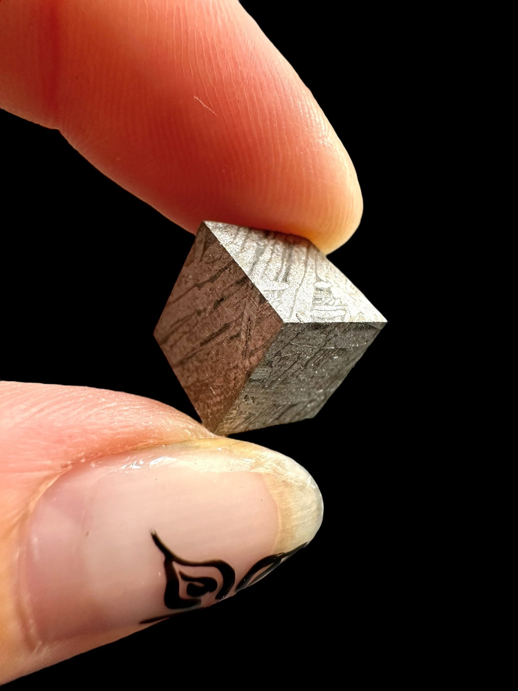 Meteorite Aletai Cube 9mm – Xinjiang, China - MEAL56