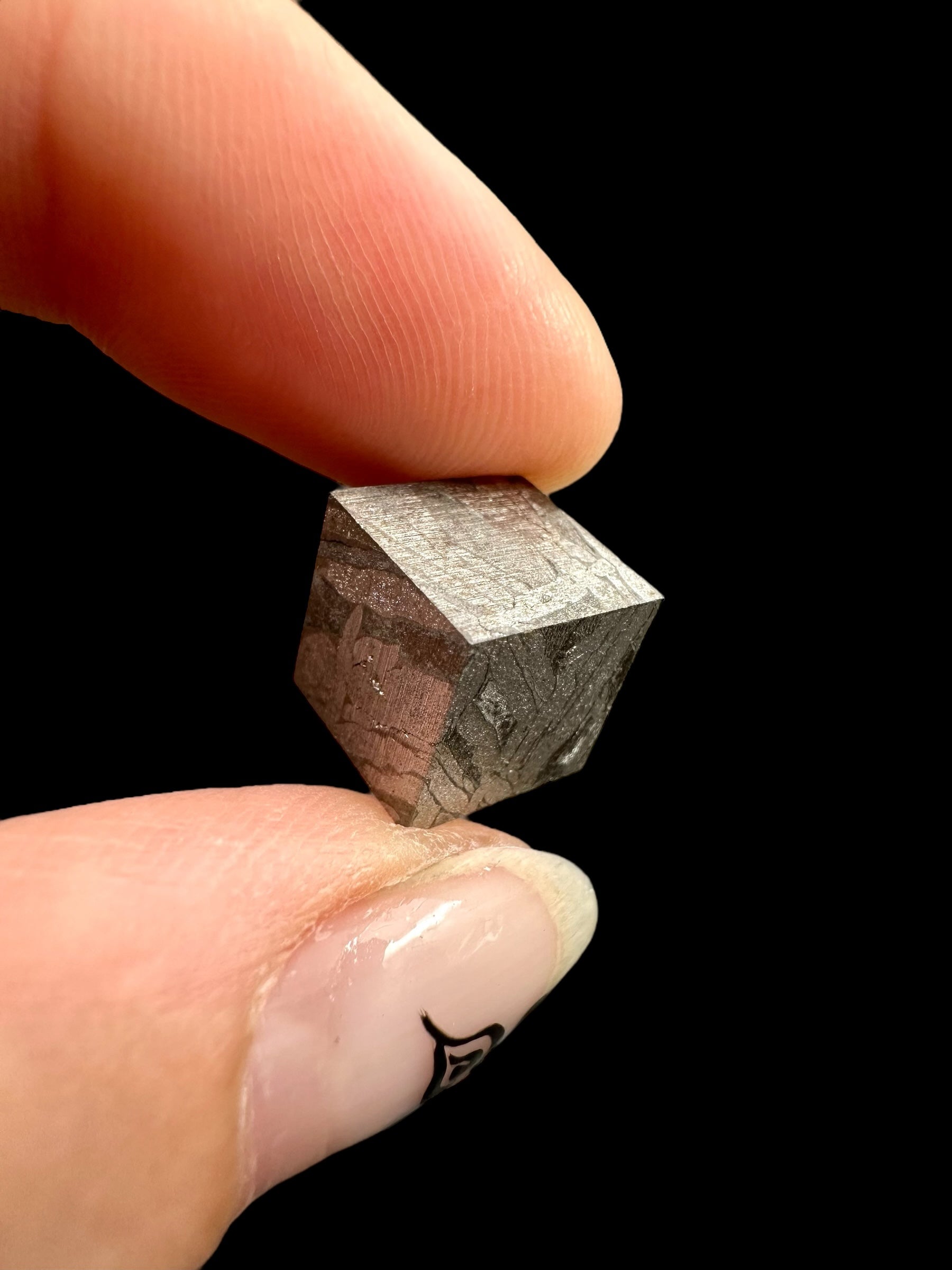 Meteorite Aletai Cube 9mm – Xinjiang, China - MEAL57