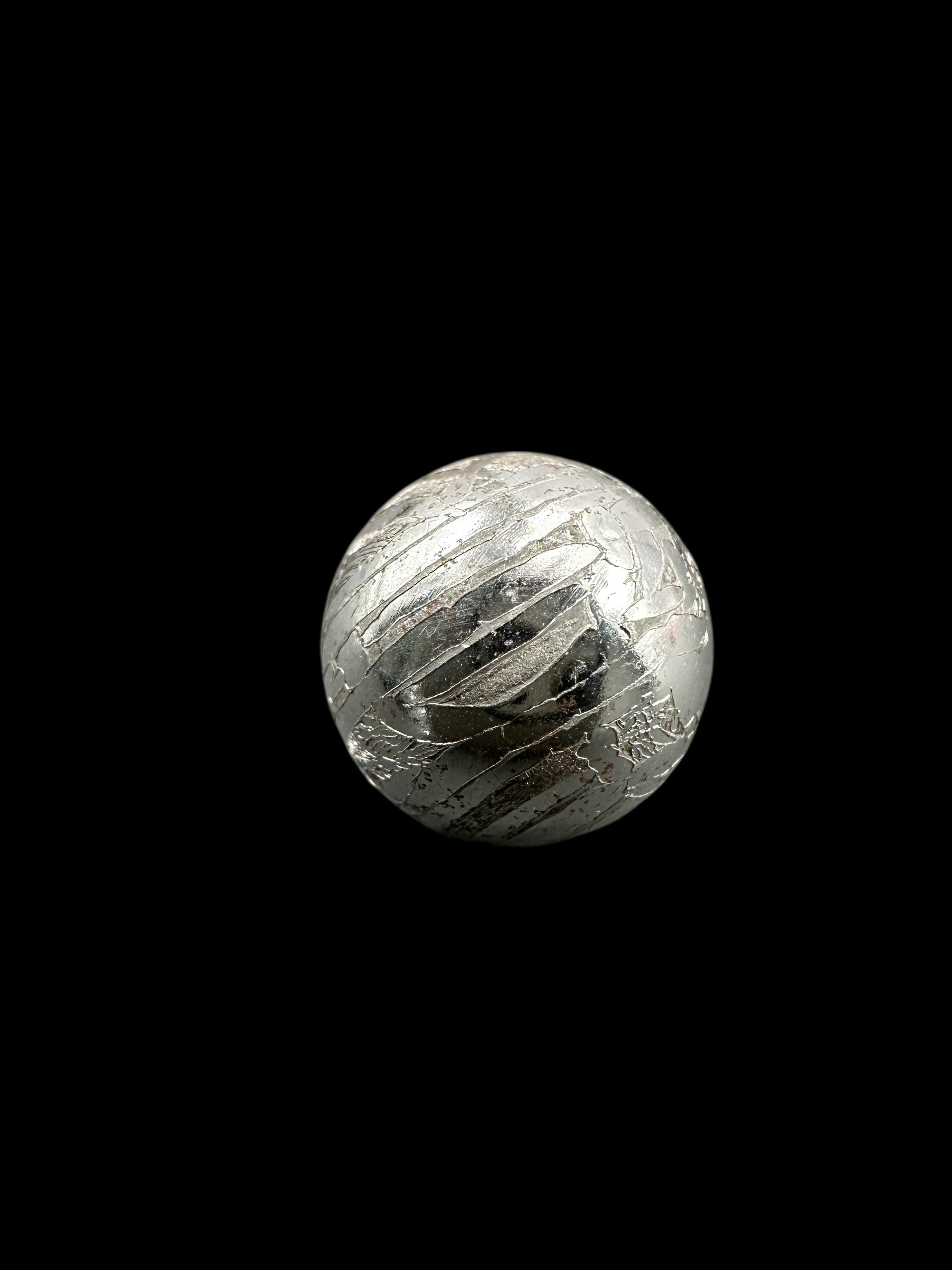 Meteorite Aletai sphere 13mm – Xinjiang, China - MEAL62