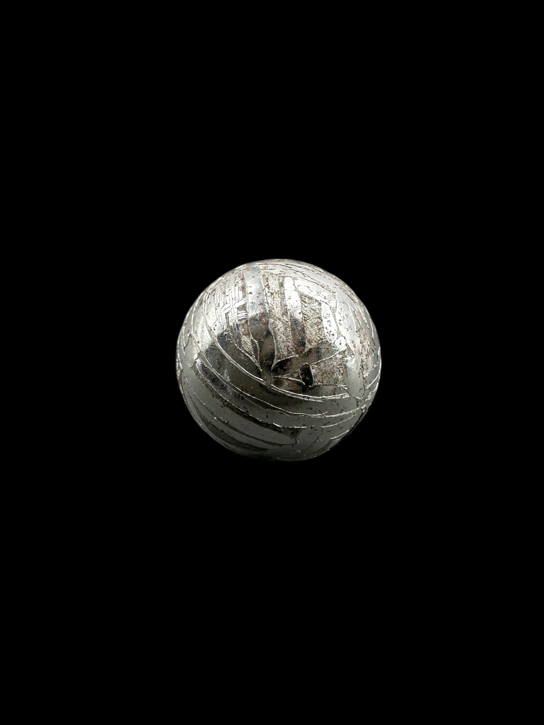 Meteorite Aletai sphere 13mm – Xinjiang, China - MEAL62