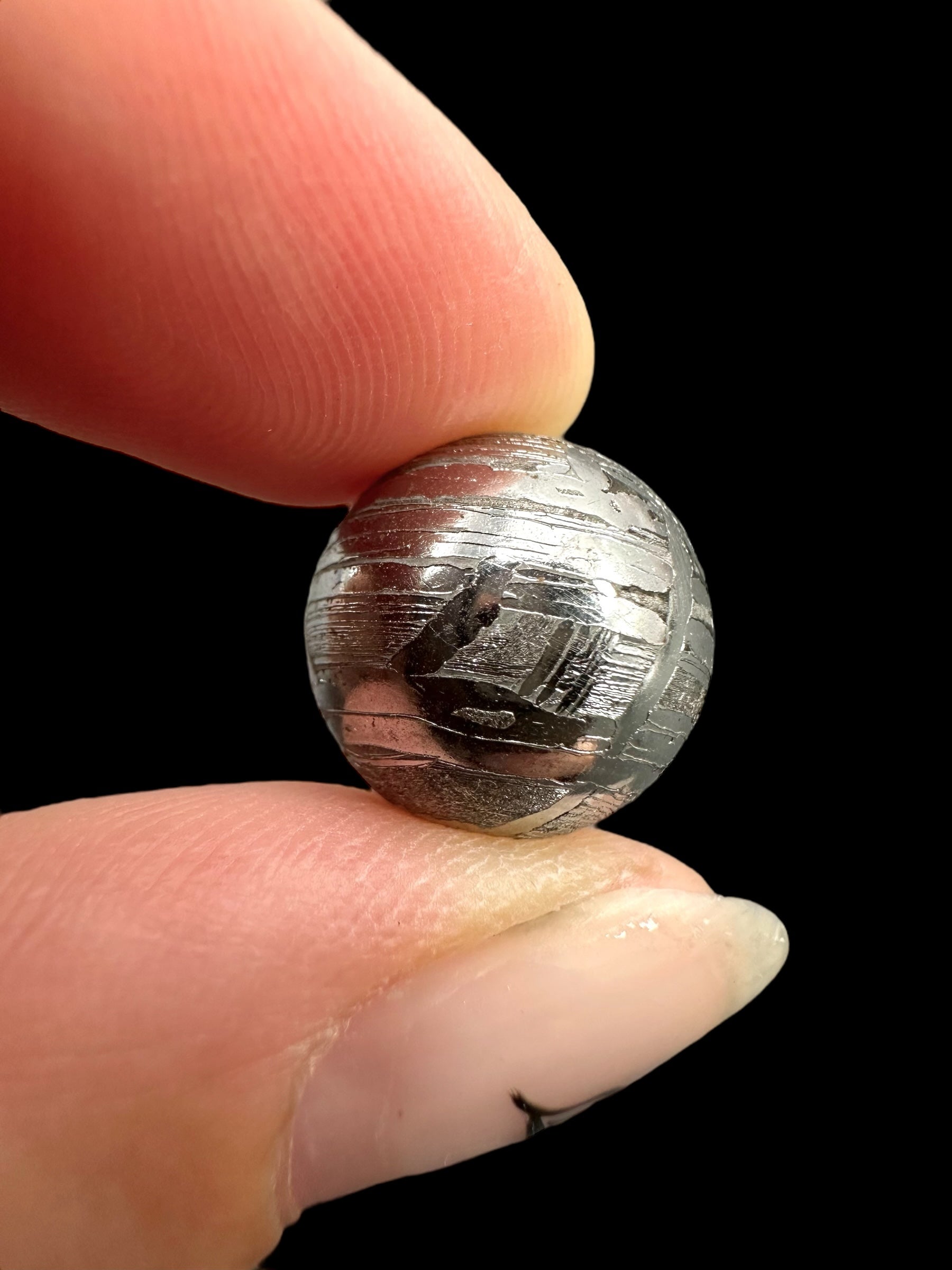 Meteorite Aletai sphere – Xinjiang, China