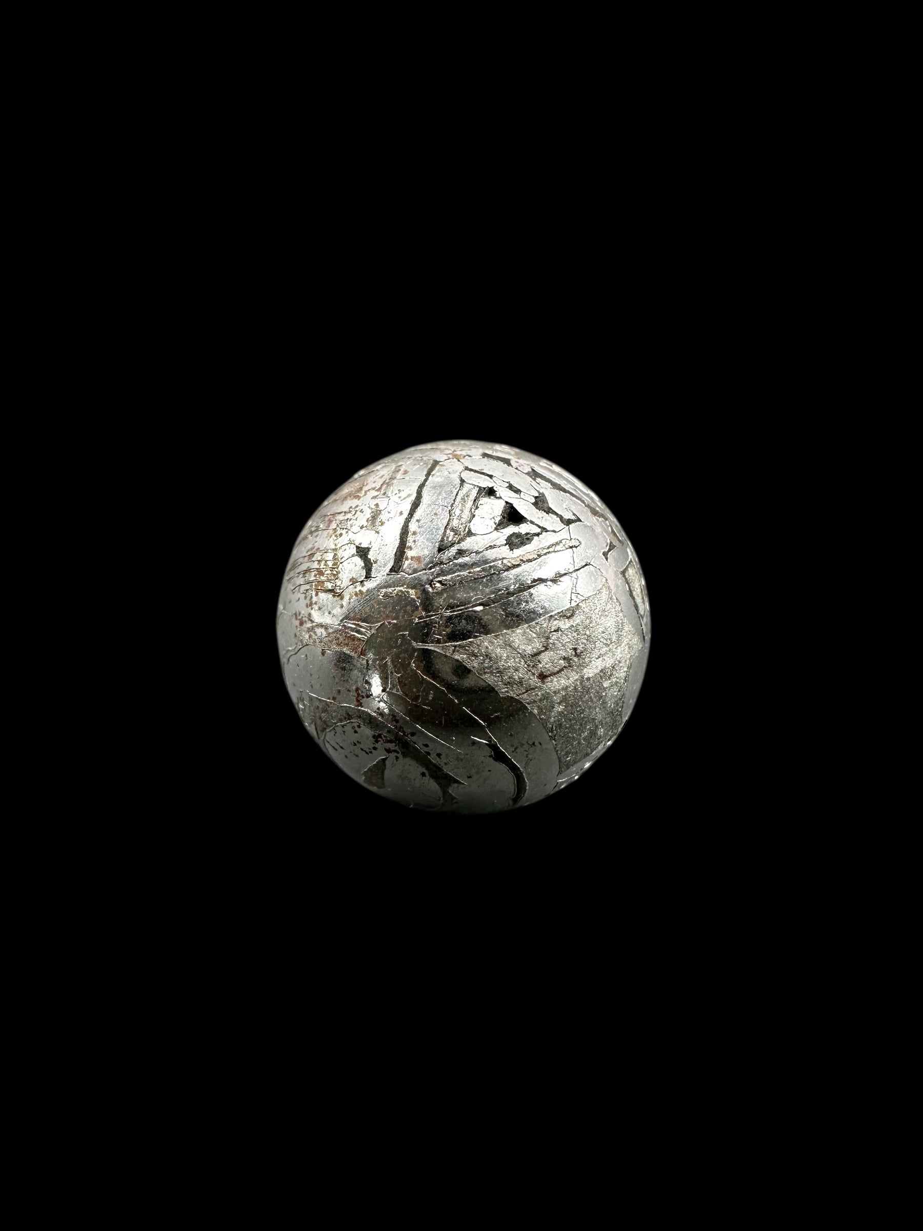 Meteorite Aletai sphere 13mm – Xinjiang, China - MEAL64