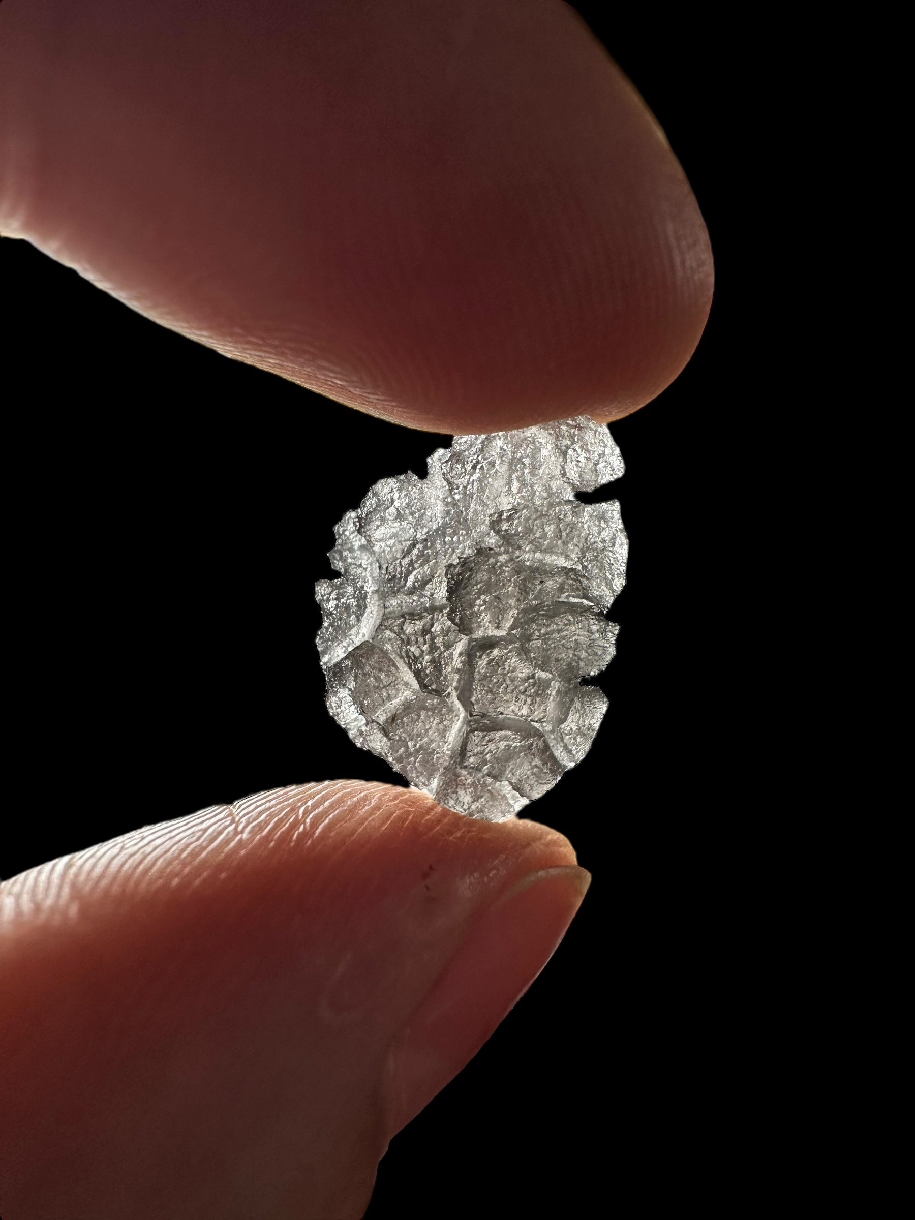 Carpathian obsidian 1,1g (Hedgehog) – Slovakia