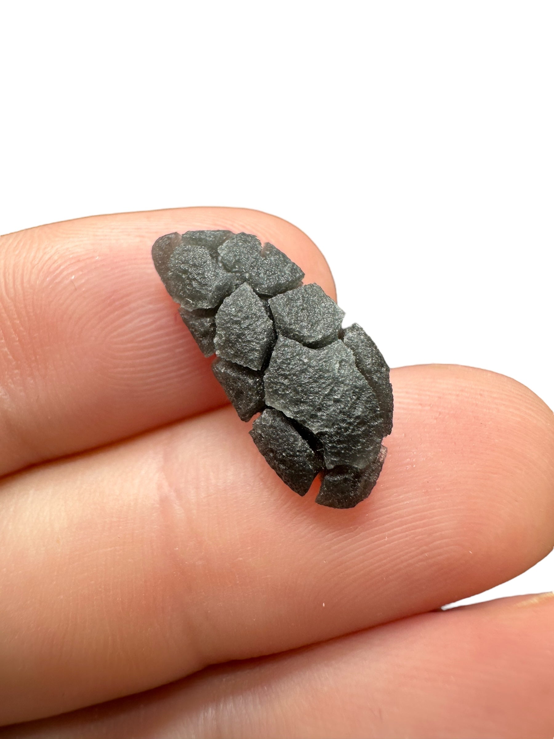 Carpathian obsidian 1,3g (Hedgehog) – Slovakia - OBJ114