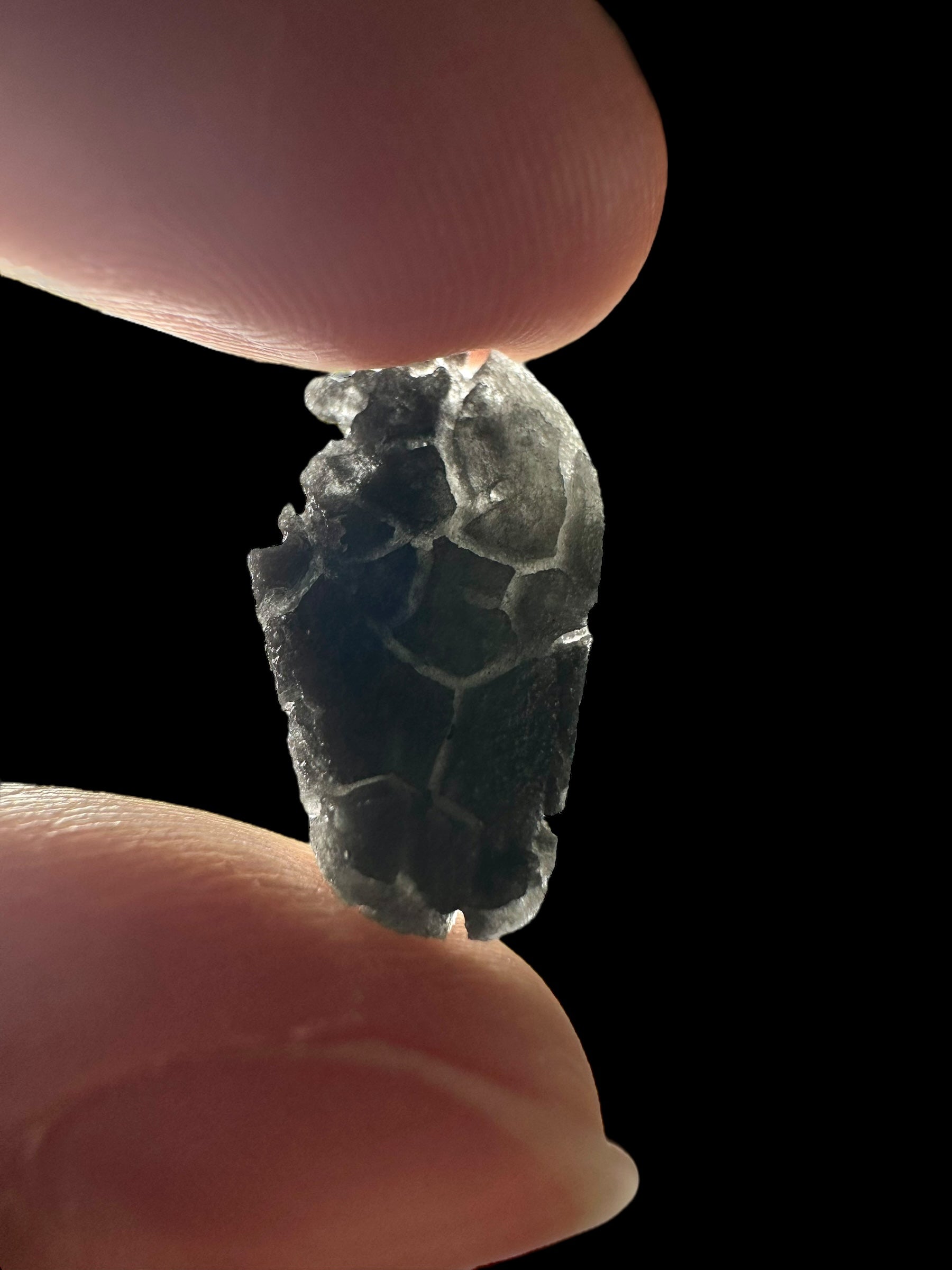 Carpathian obsidian 0,8g (Hedgehog) – Slovakia