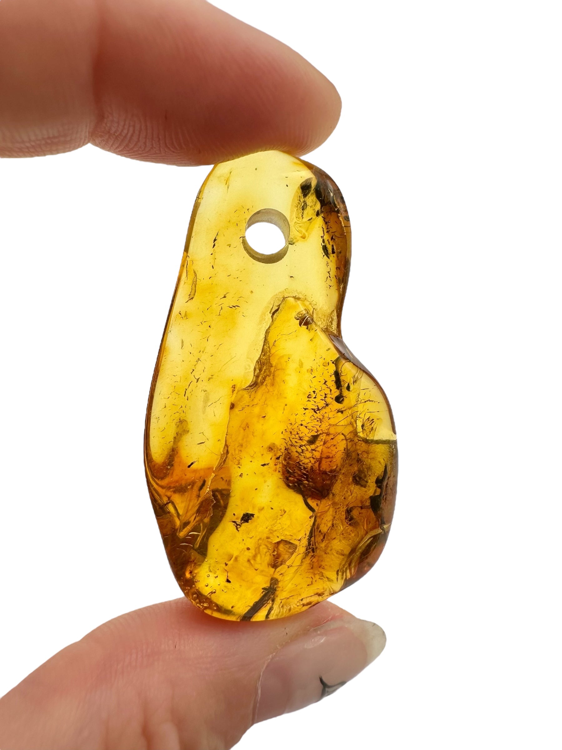 Amber with a drilled hole for hanging 5,5g – Lithuania - JND19