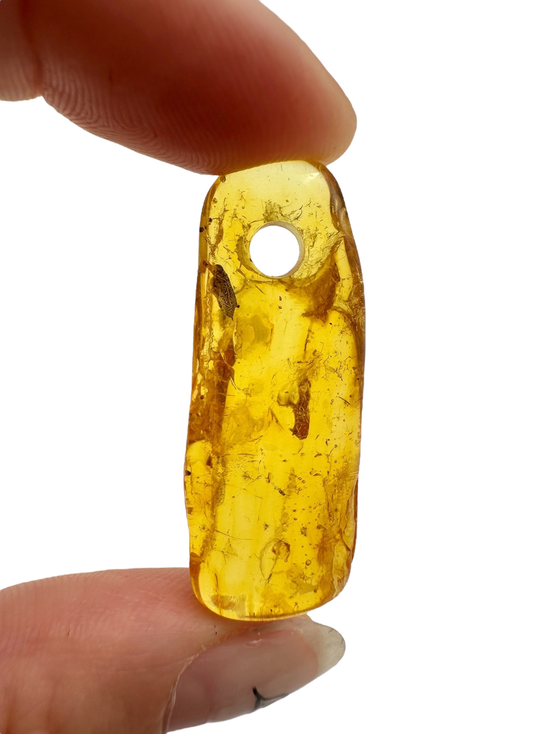 Amber with a drilled hole for hanging 2,3g – Lithuania - JND20
