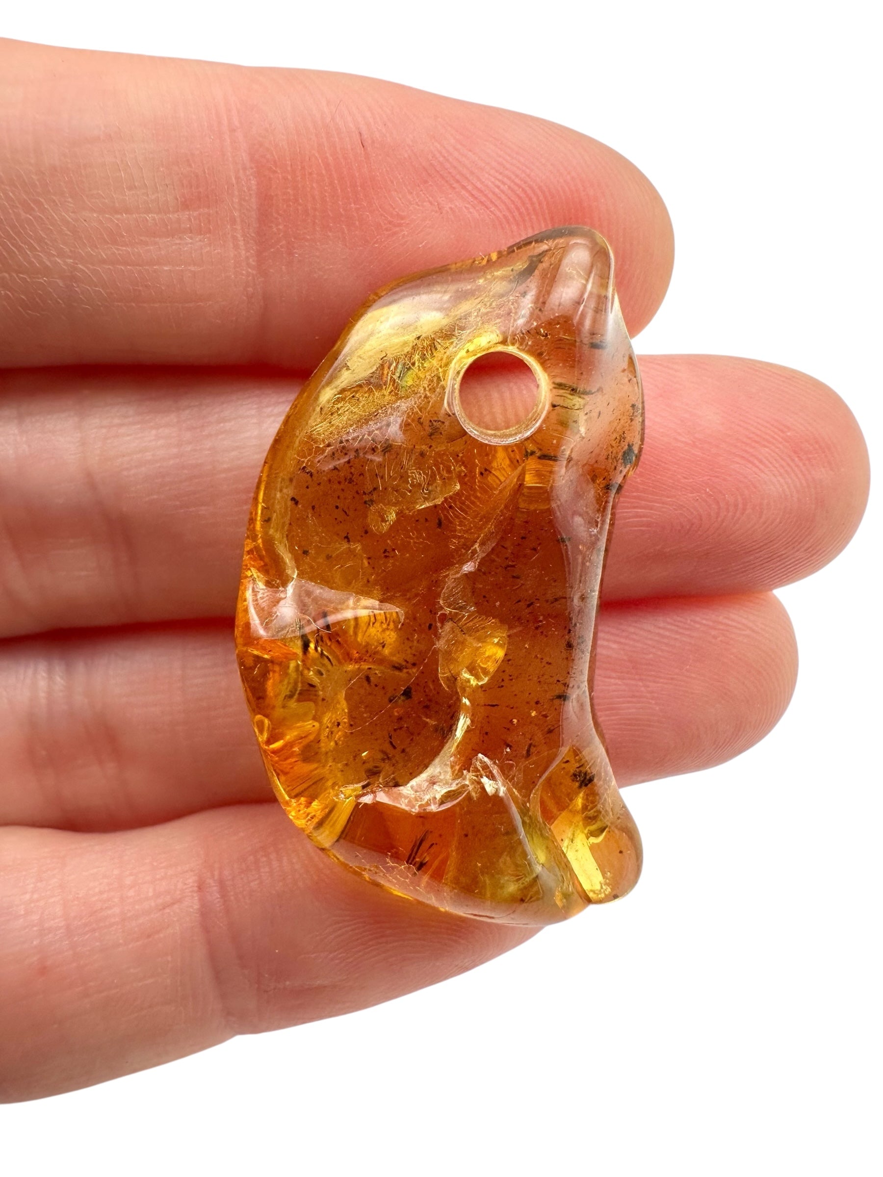 Amber with a drilled hole for hanging 3,1g – Lithuania