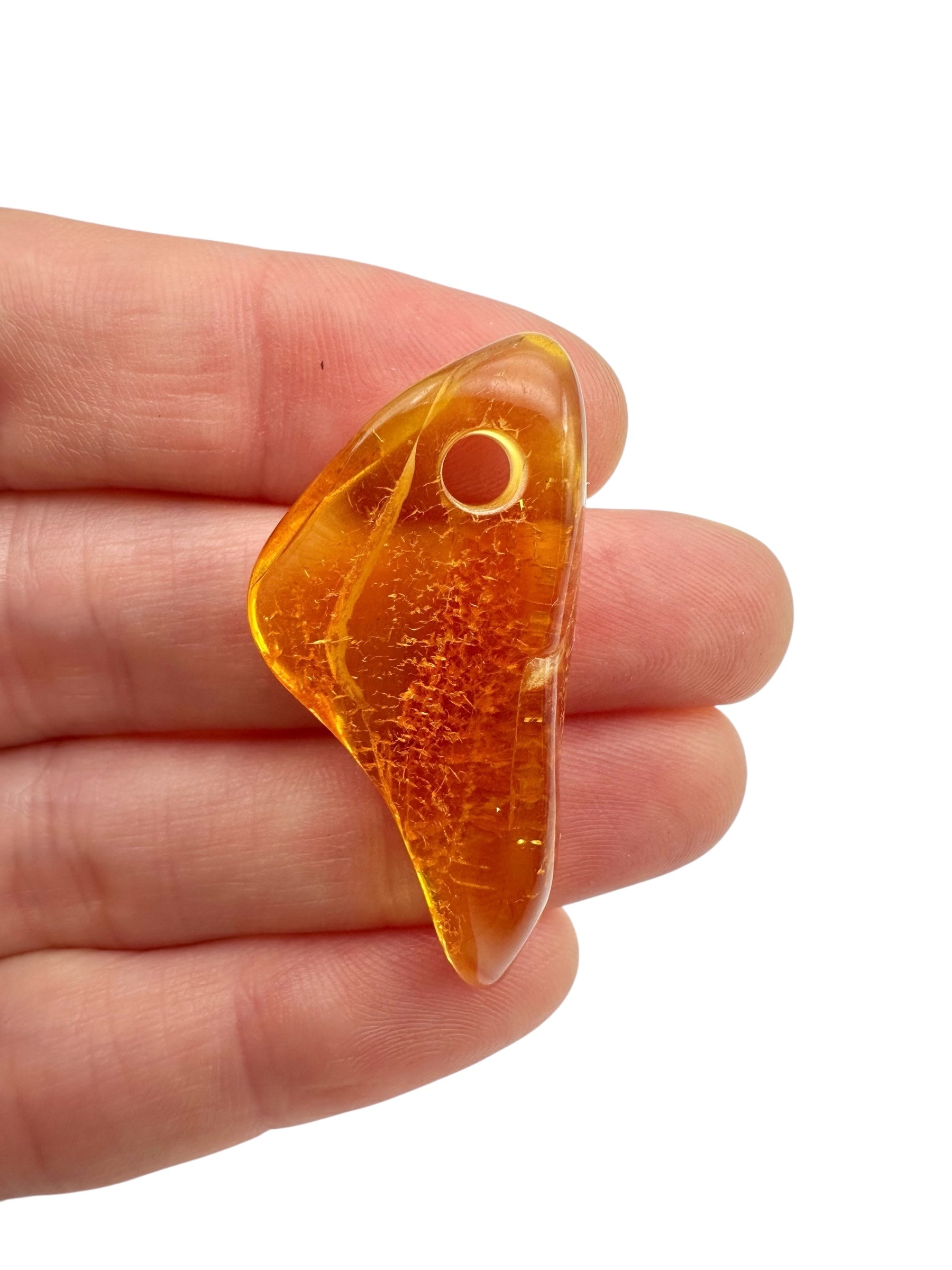 Amber with a drilled hole for hanging 2,4g – Lithuania - JND25