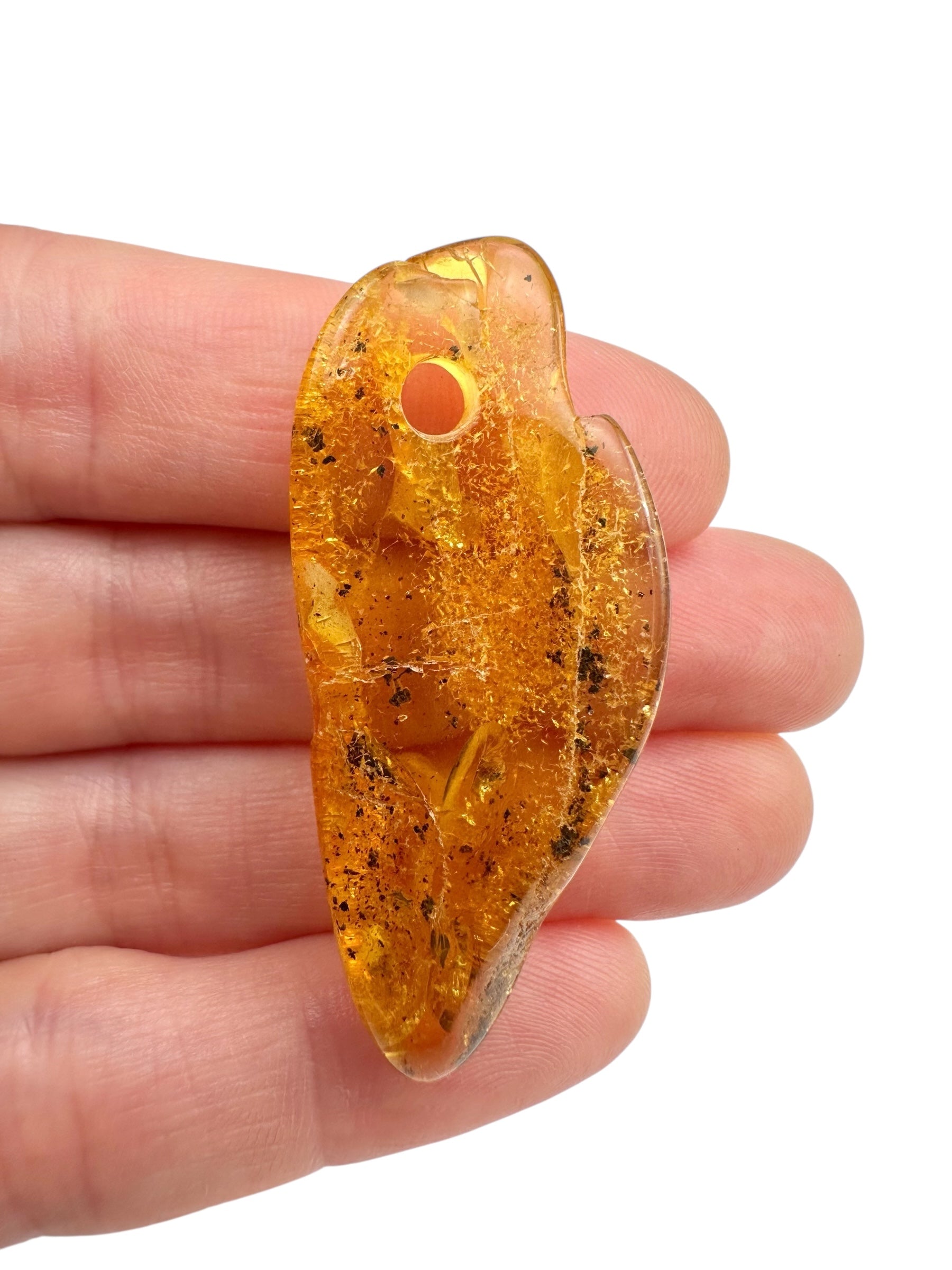 Amber with a drilled hole for hanging 3,8g – Lithuania - JND29