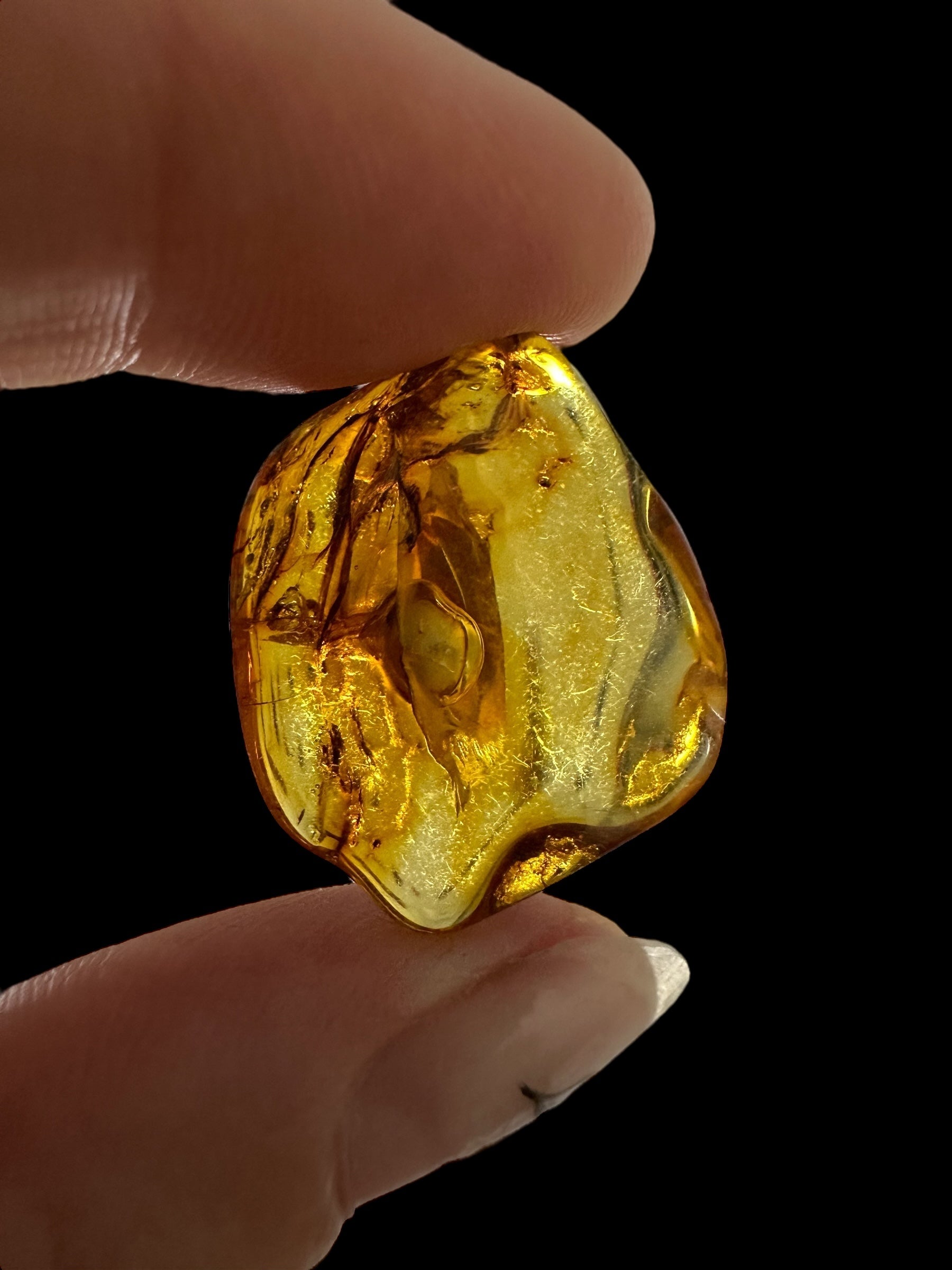 Amber 1,7g – Lithuania - JN459