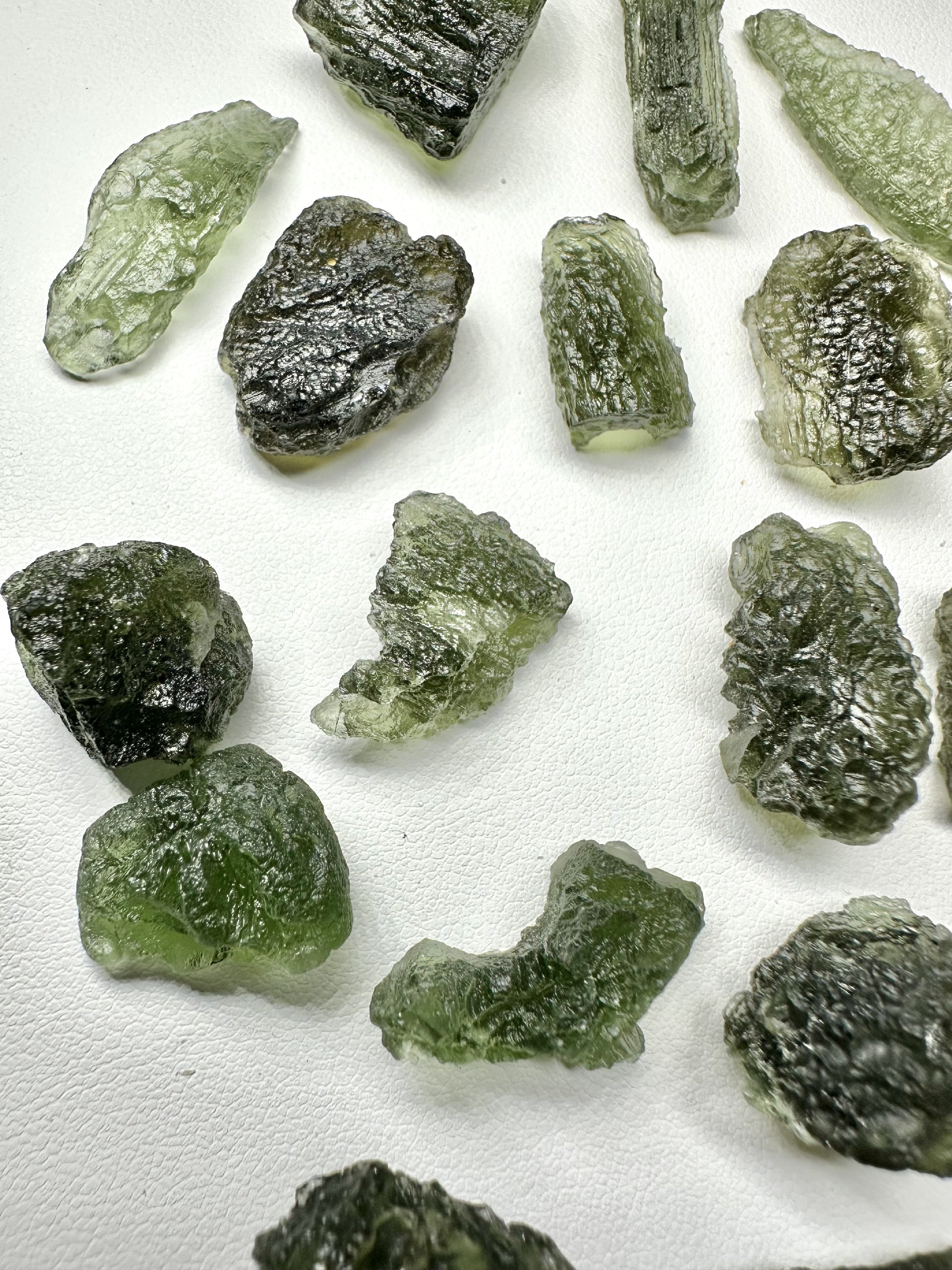 Moldavite shards – 41g - VVEL11