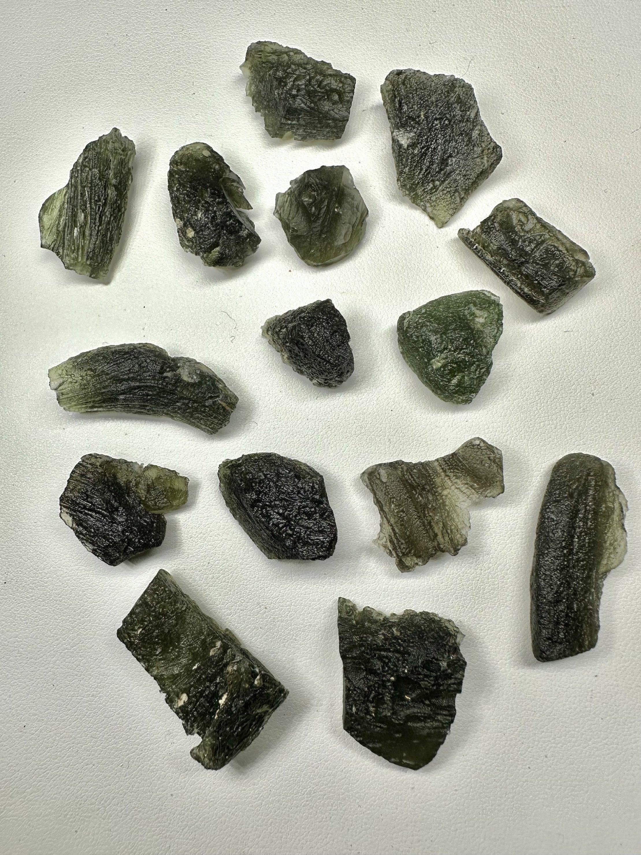 Moldavite shards – 54,9g