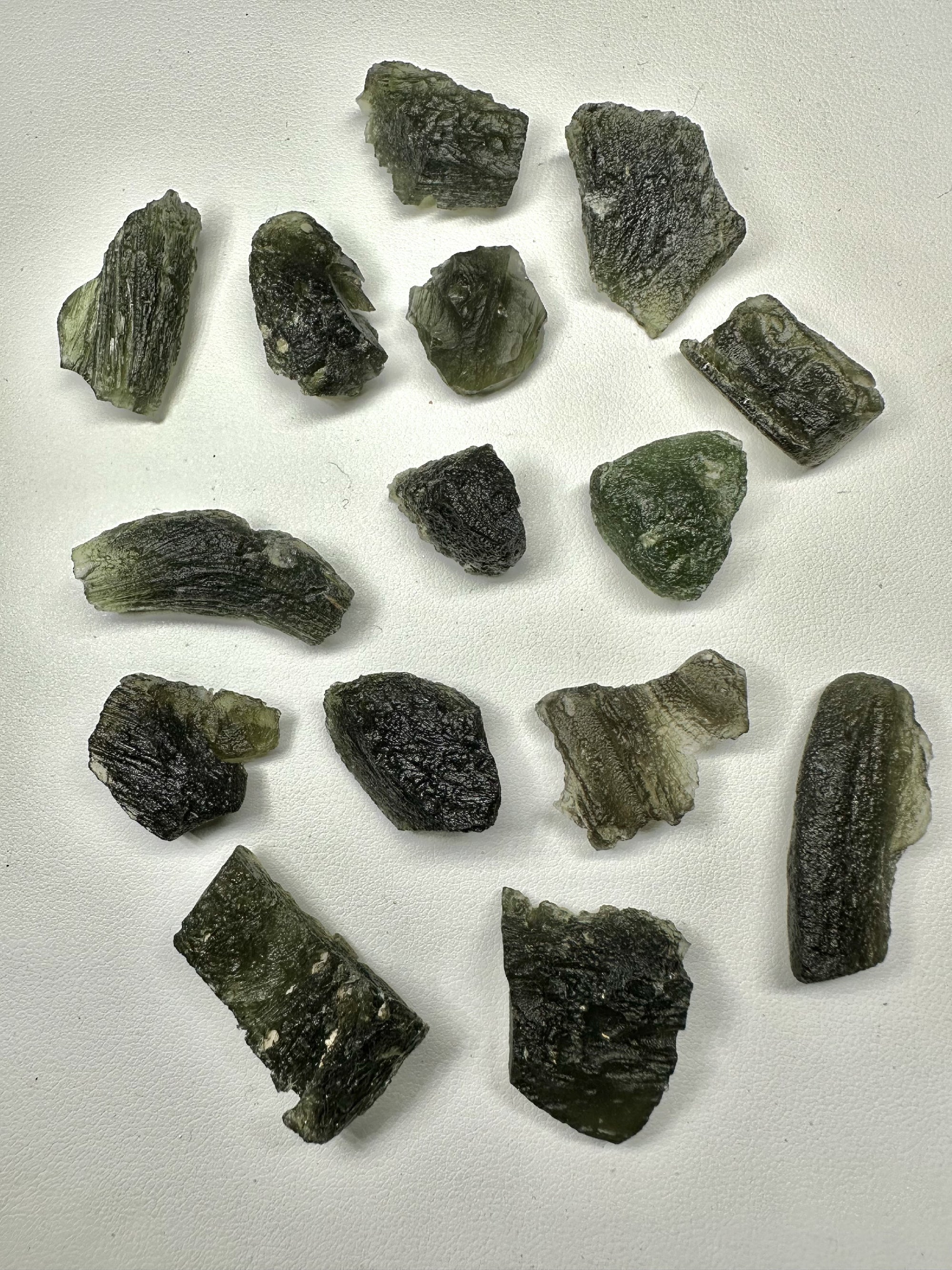Moldavite shards – 54,9g