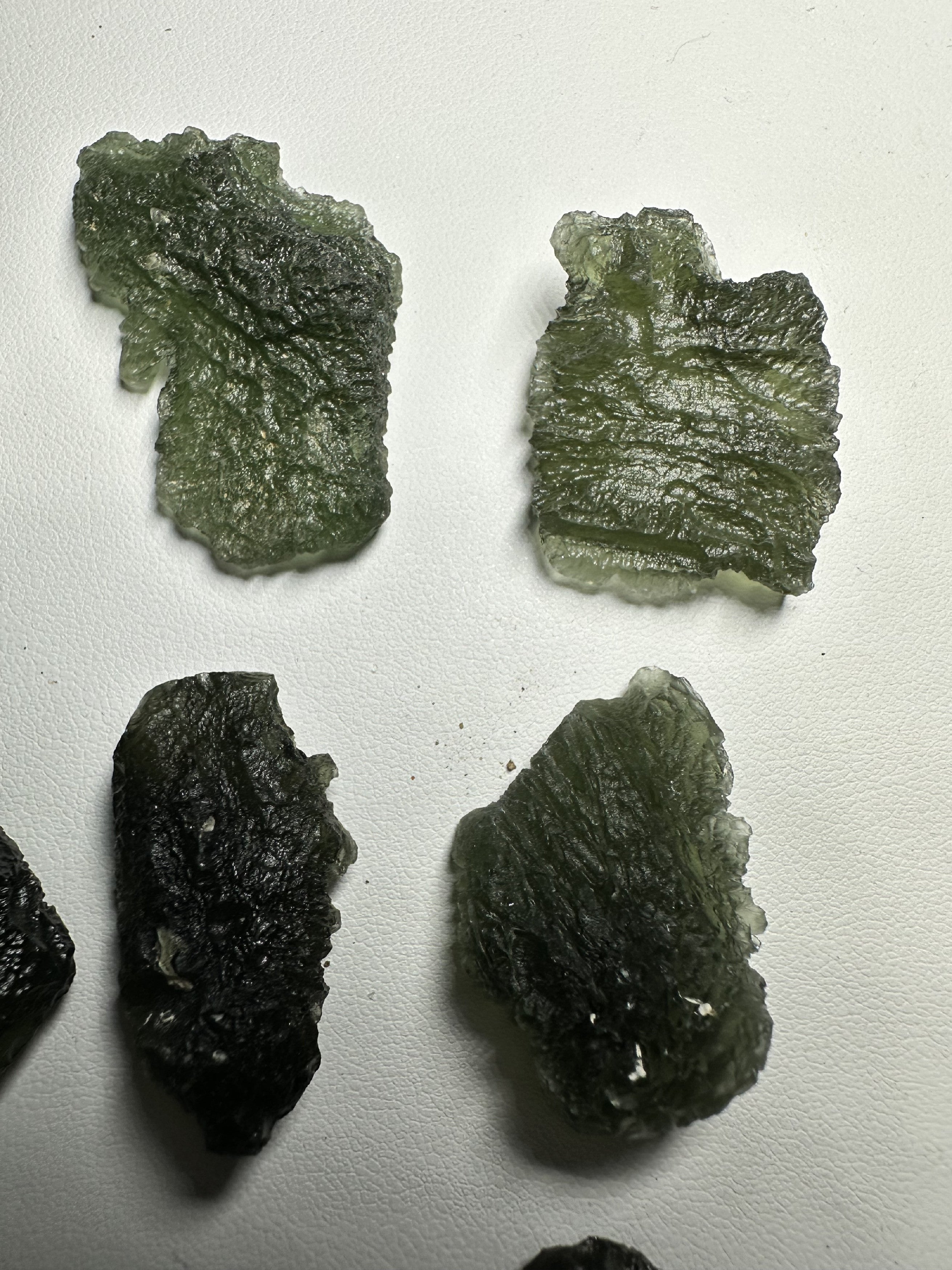 Moldavite shards – 69,4g - VVEL24
