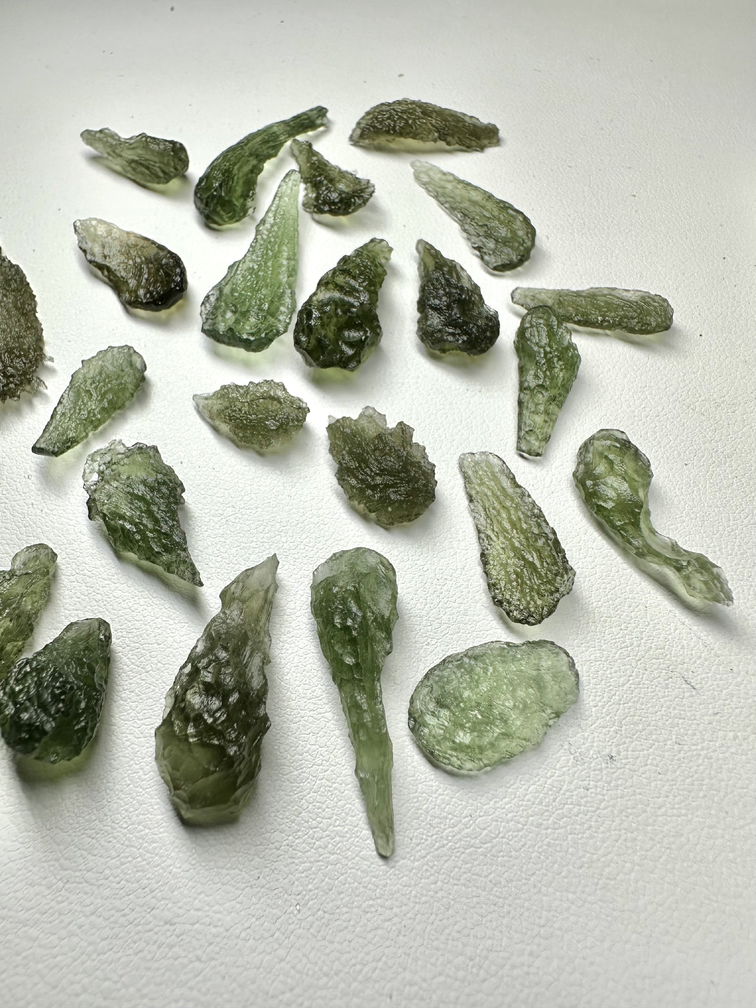 Moldavite drops – 17g - VVEL29
