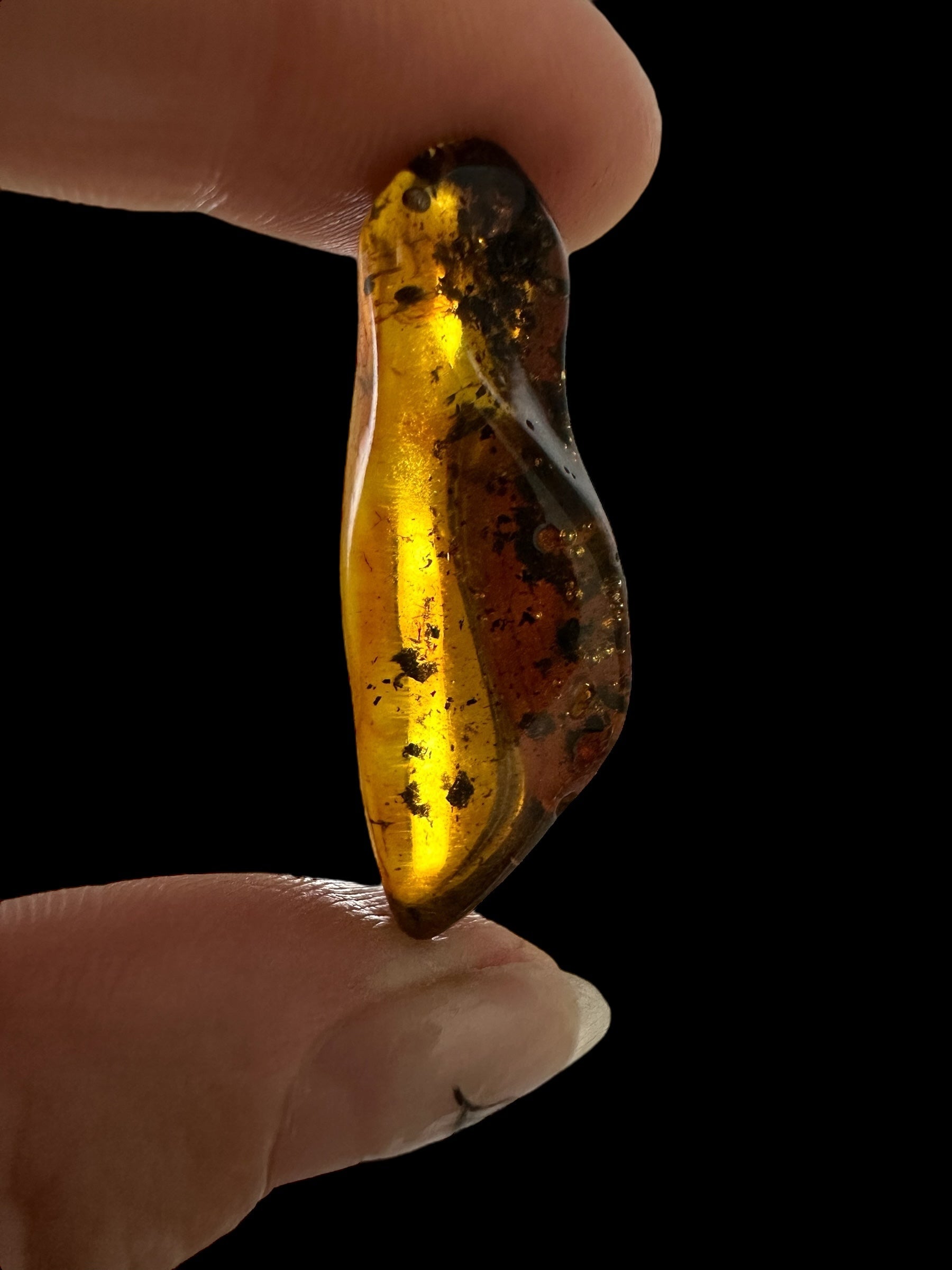 Amber 2,3g – Lithuania - JN463