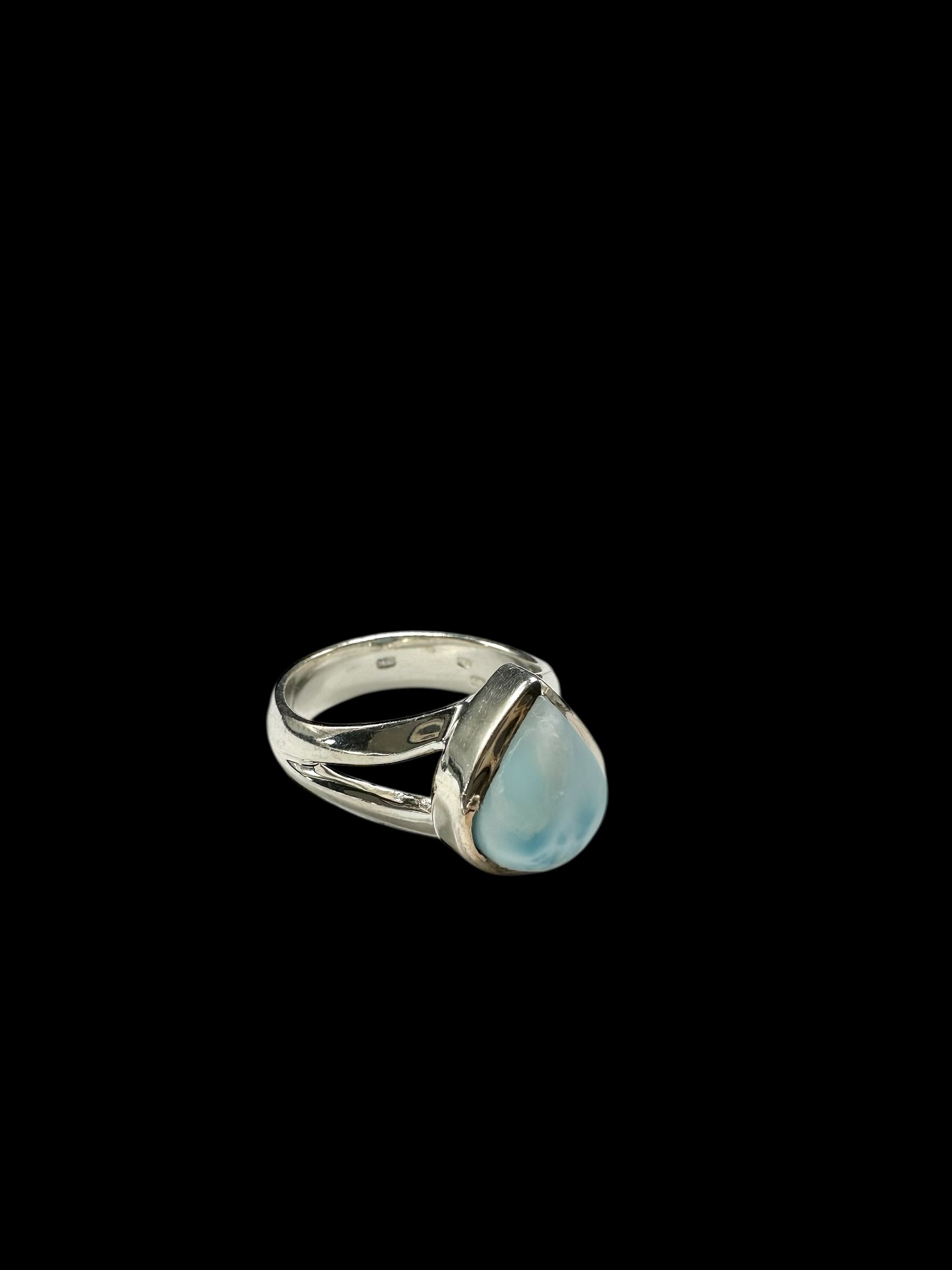 Silver ring made of larimar