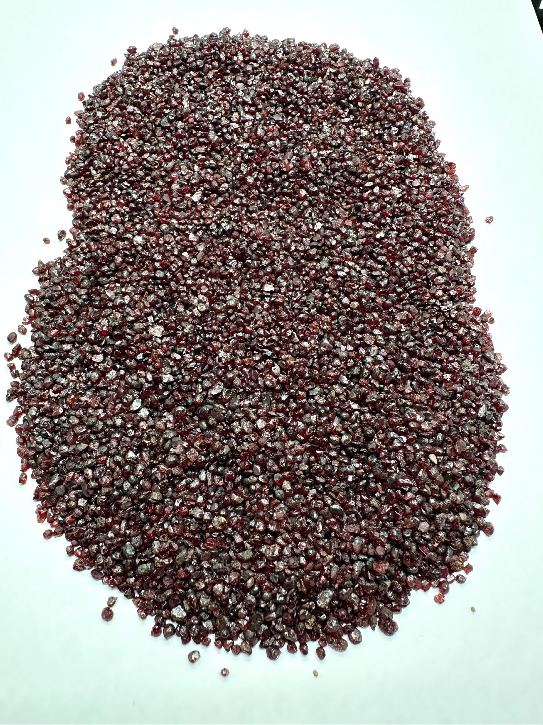 Czech Garnet (pyrope) 300g – Vestrev u Hostinneho, CZ
