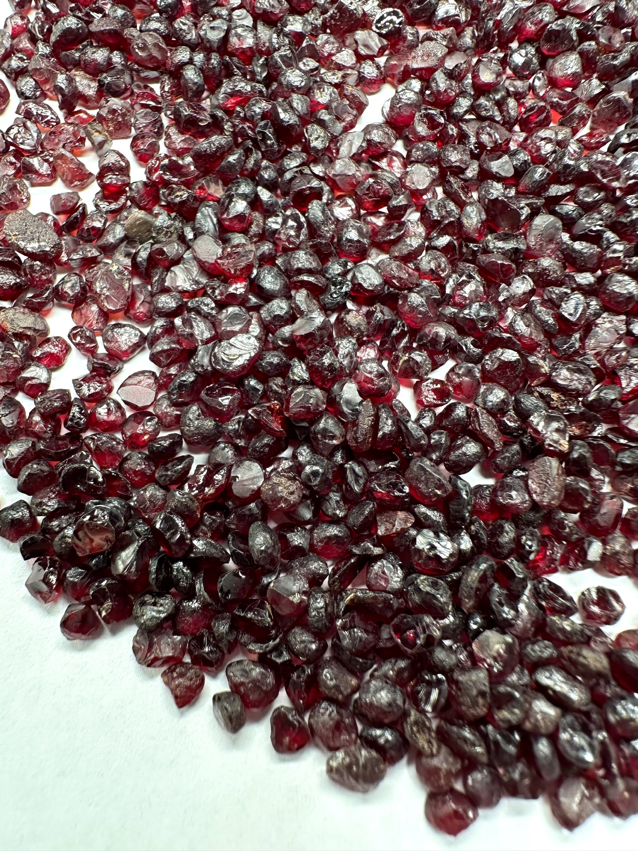 Czech Garnet 50g, 3-5mm – Ceske Stredohori, CZ - CG131