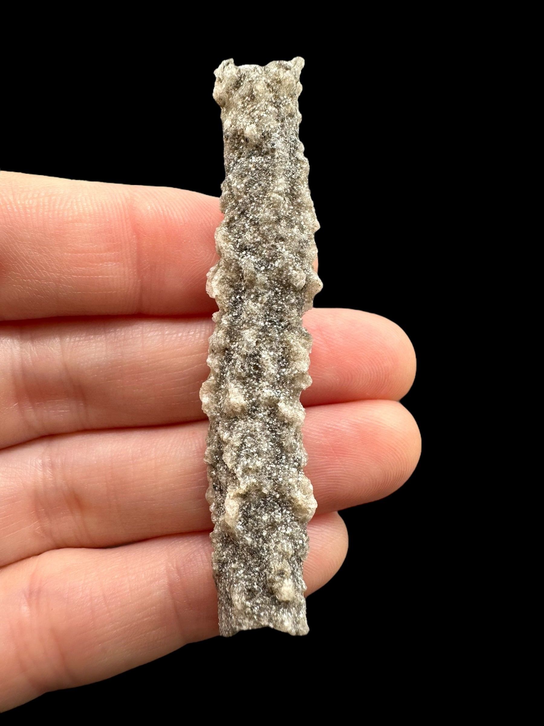 Fulgurite 2g – Libyan desert, Egypt