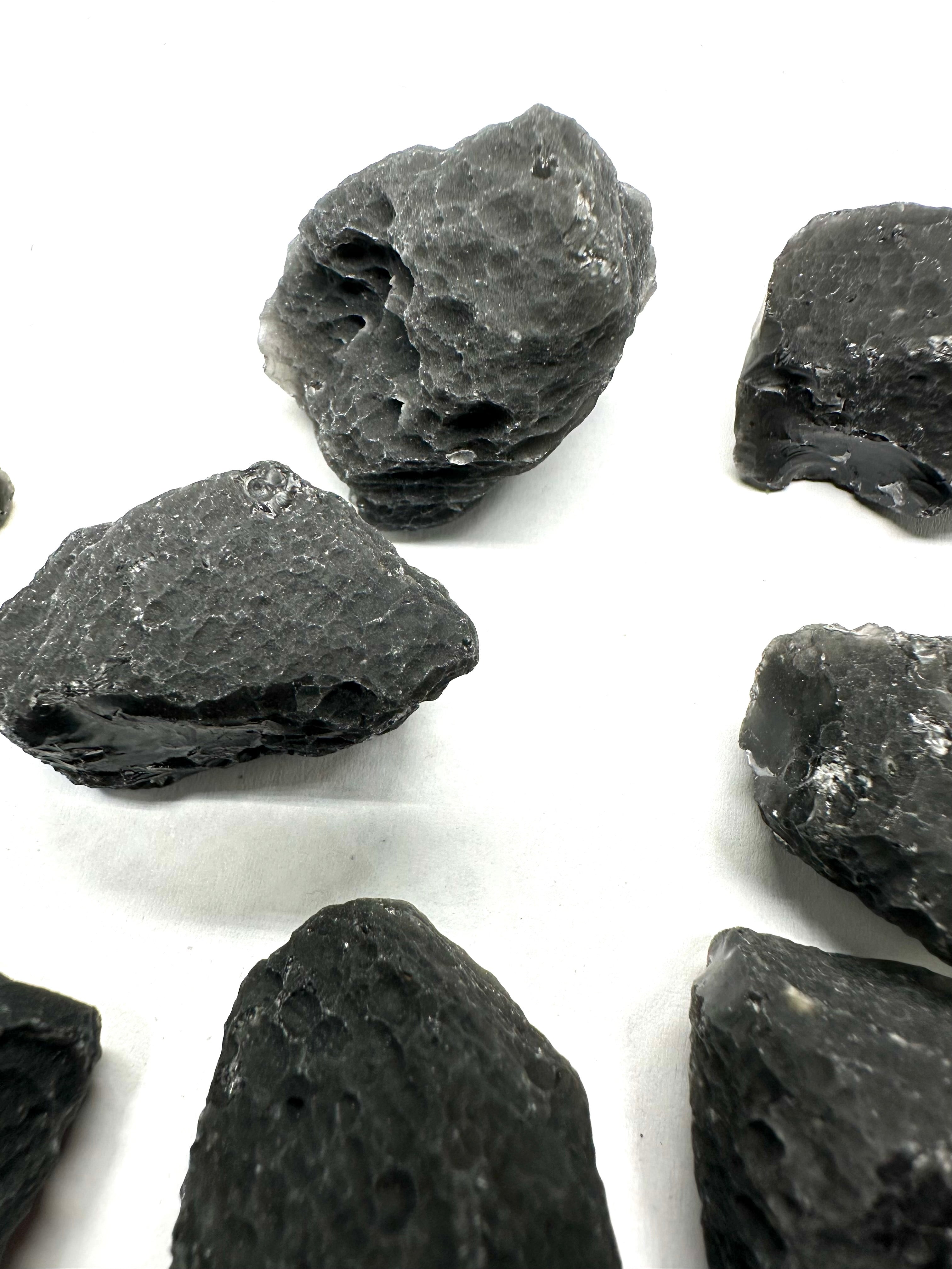 Slovak obsidian 300g (13-32g) - VEL6