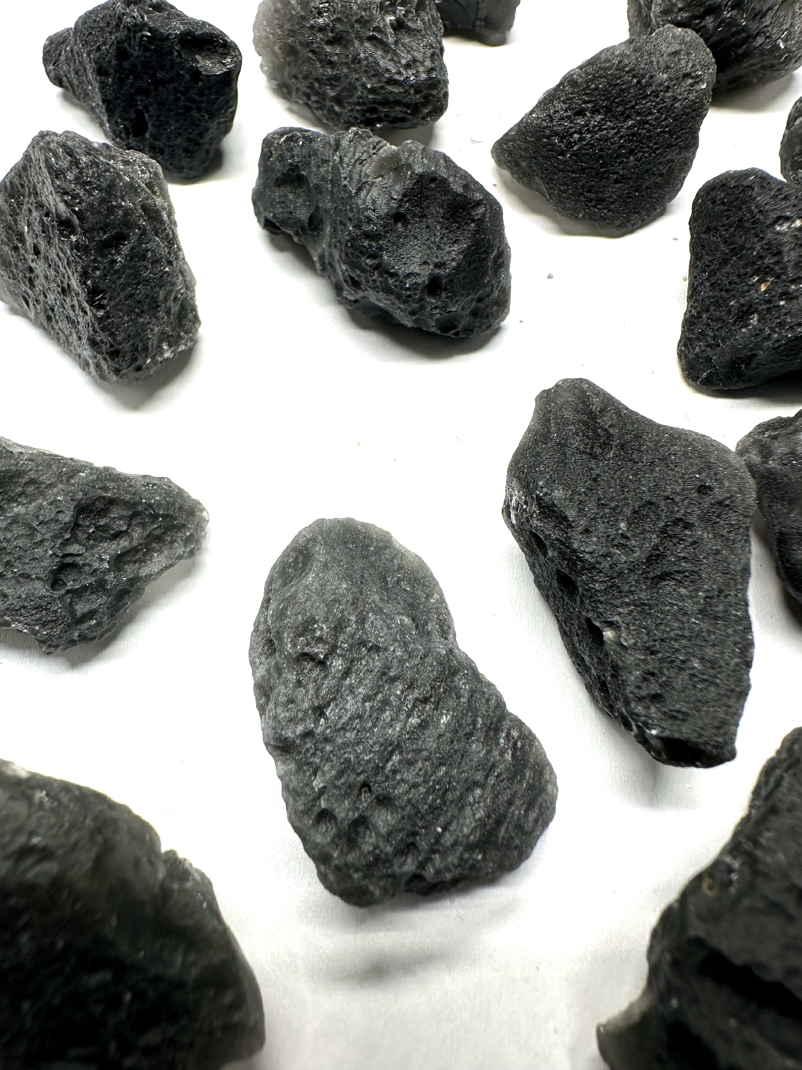 Slovak obsidian 150g (5-11g) - VEL7