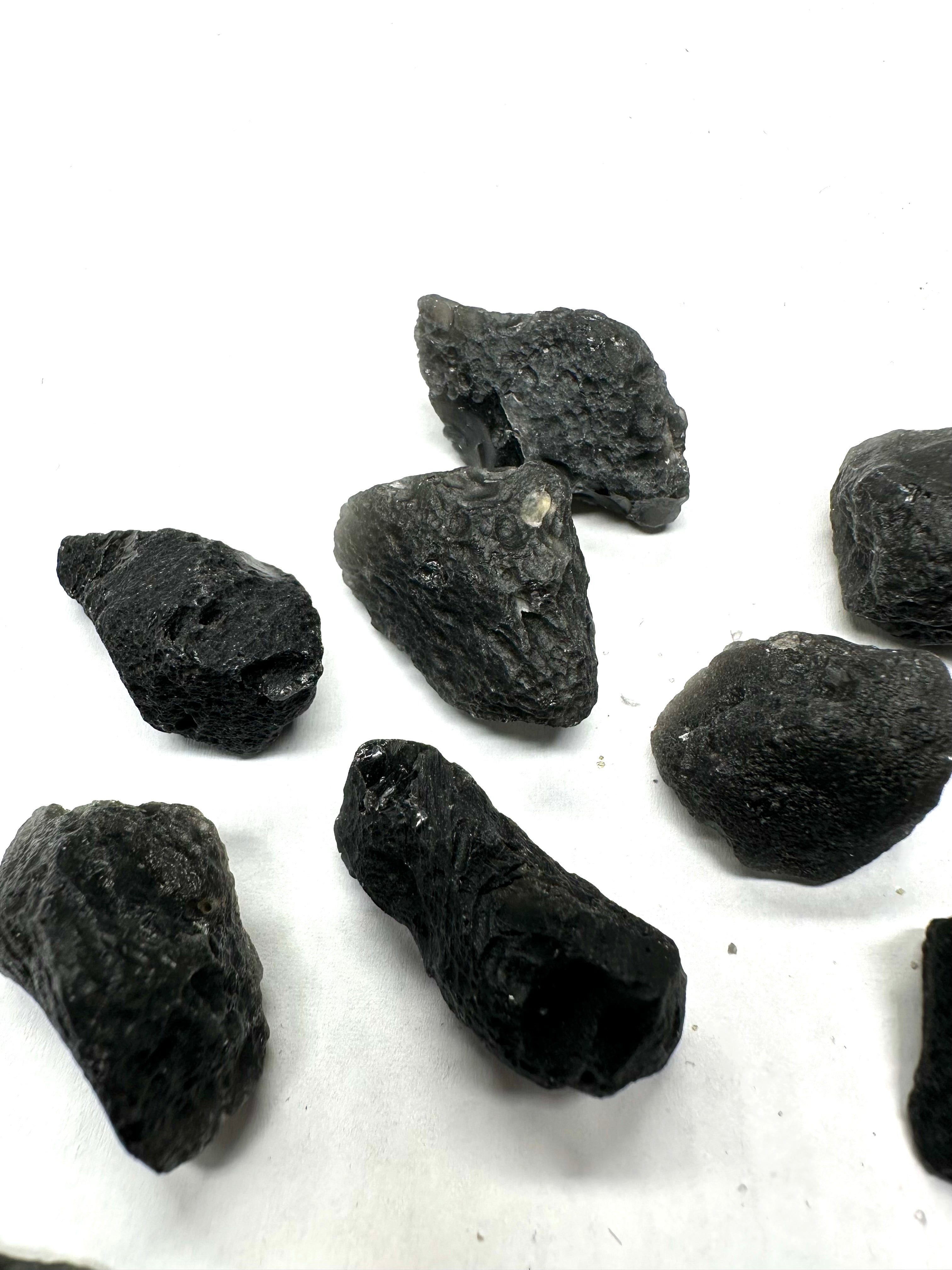 Slovak obsidian 150g (5-11g) - VEL7