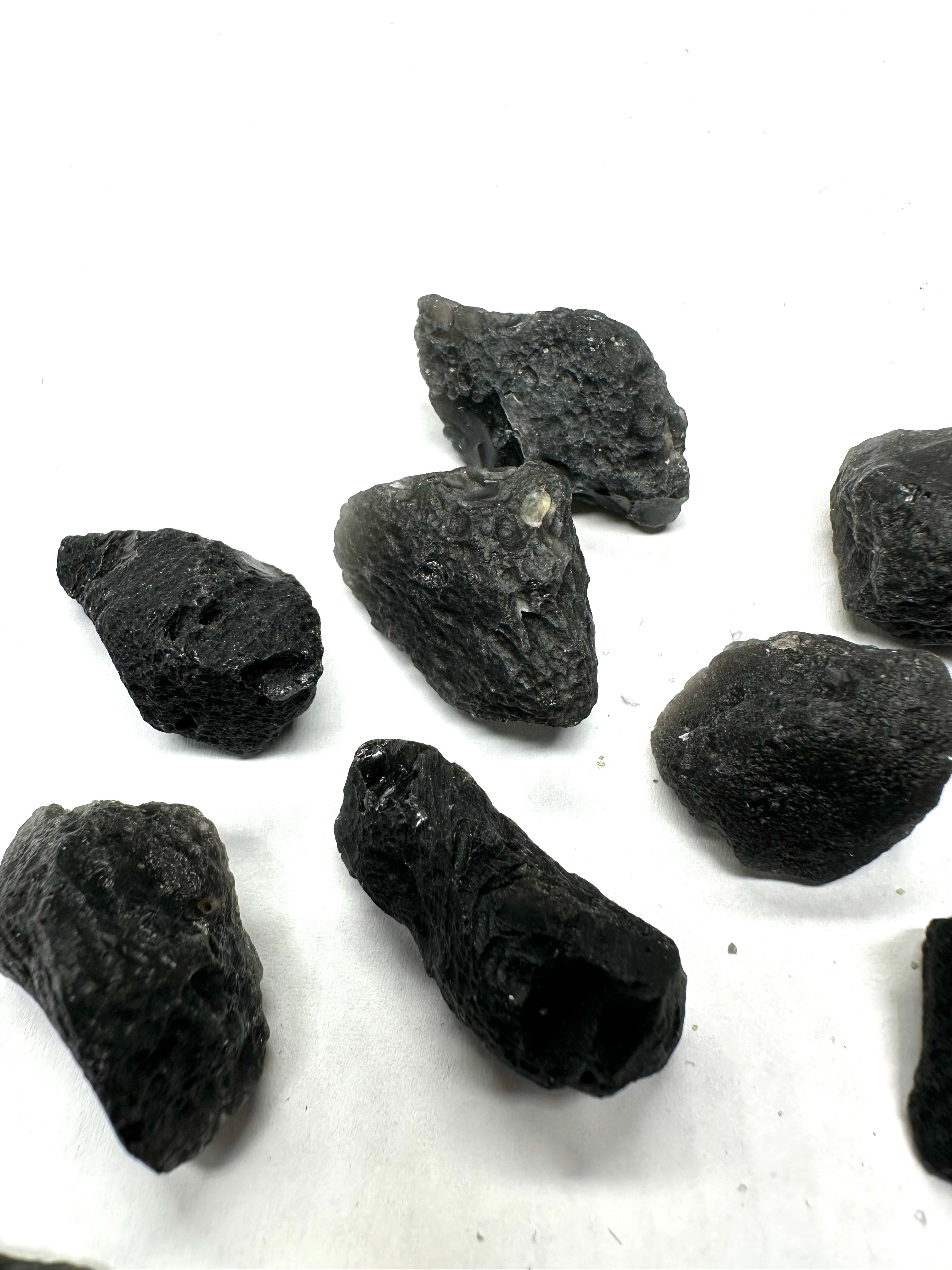 Slovak obsidian 150g (5-11g) - VEL7