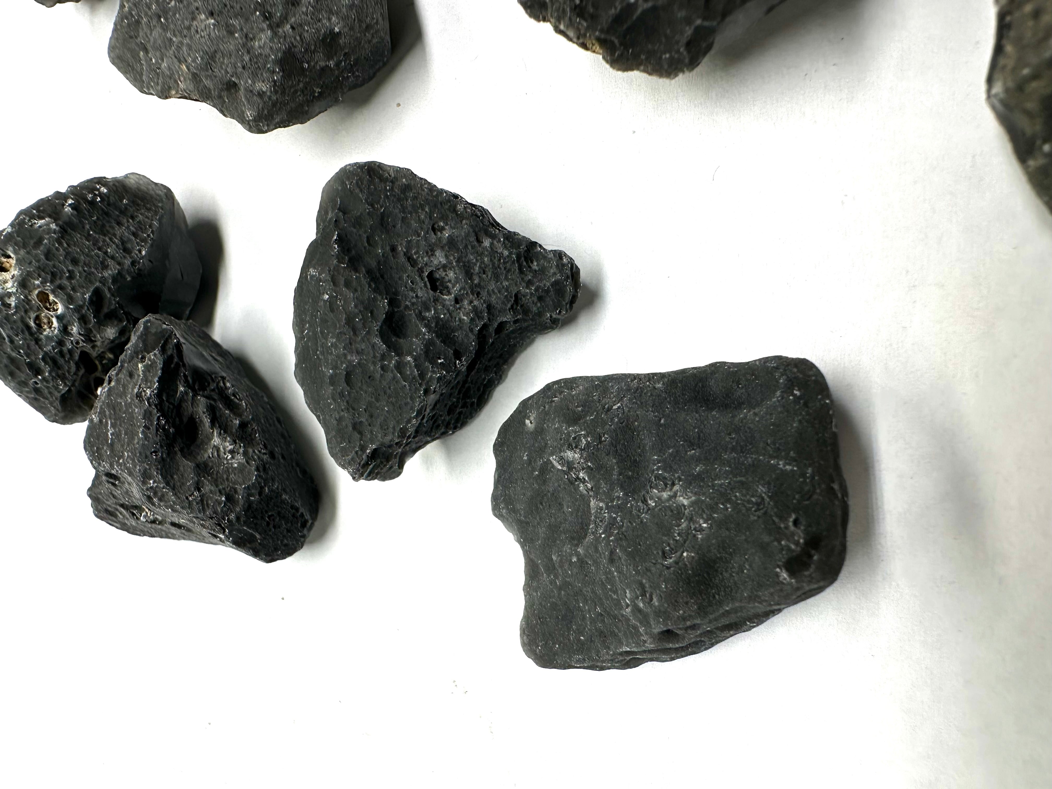 Slovak obsidian 250g (16-33g) - VEL8
