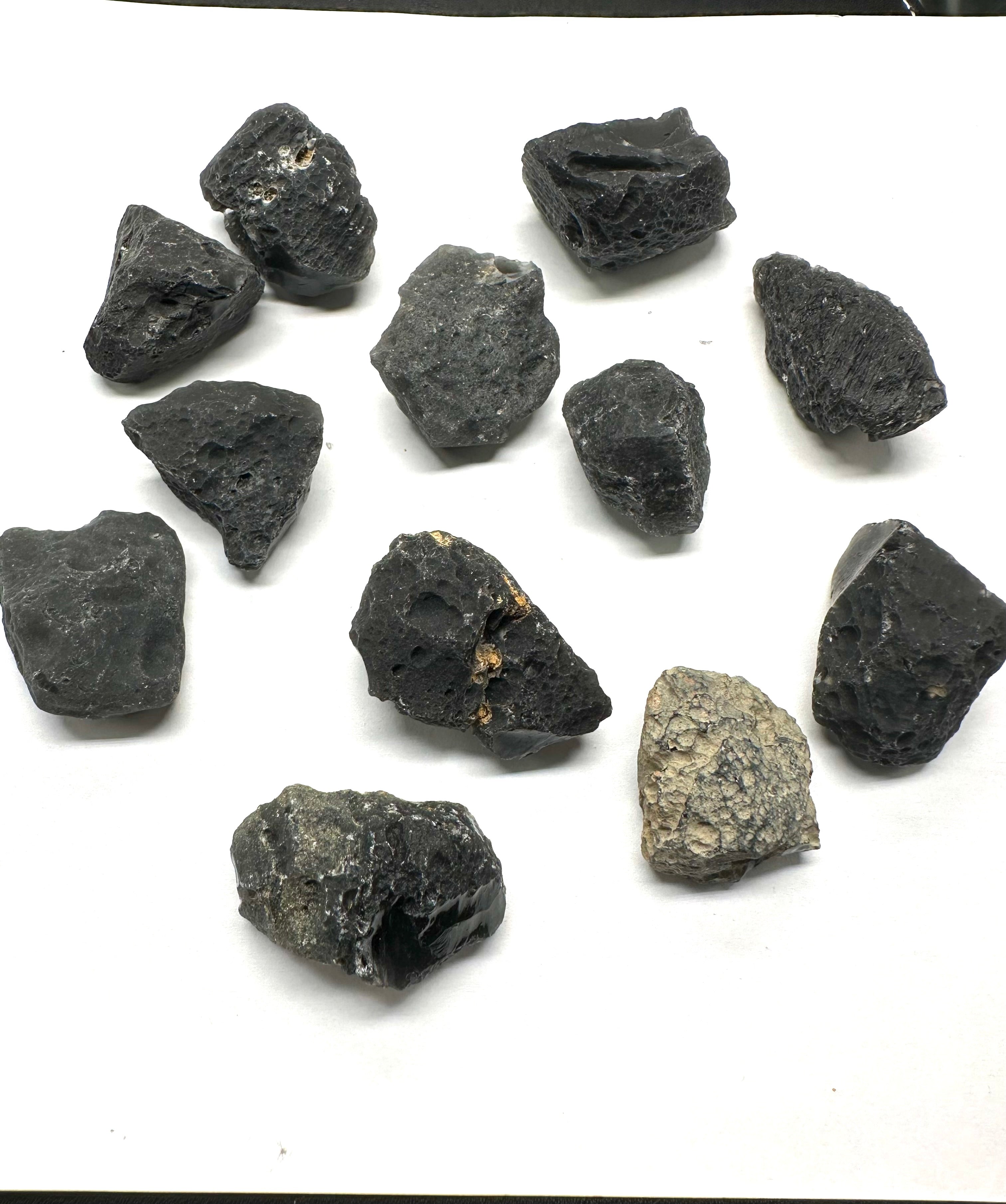 Slovak obsidian 250g (16-33g)