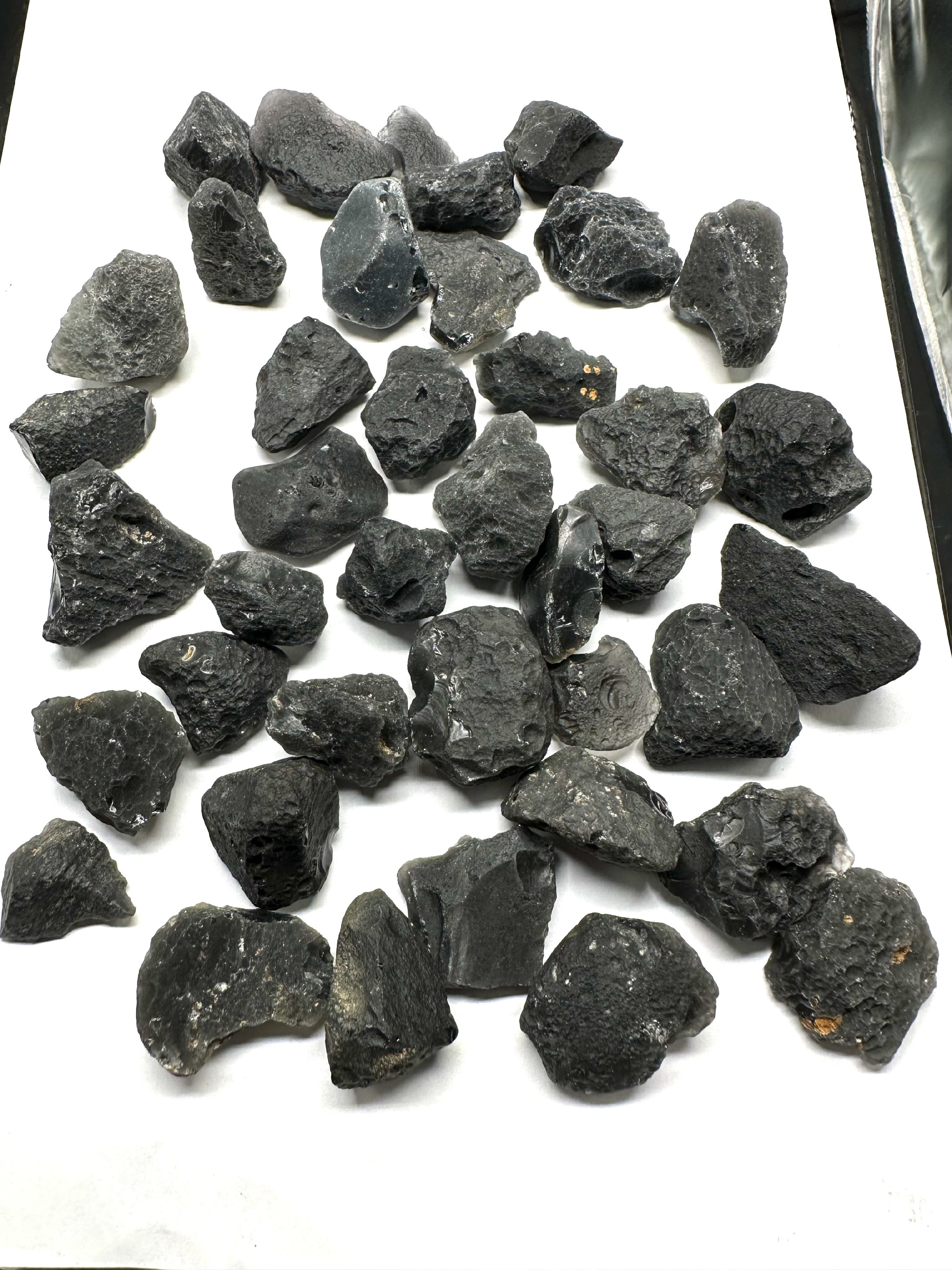 Slovak obsidian 500g (2-22g)