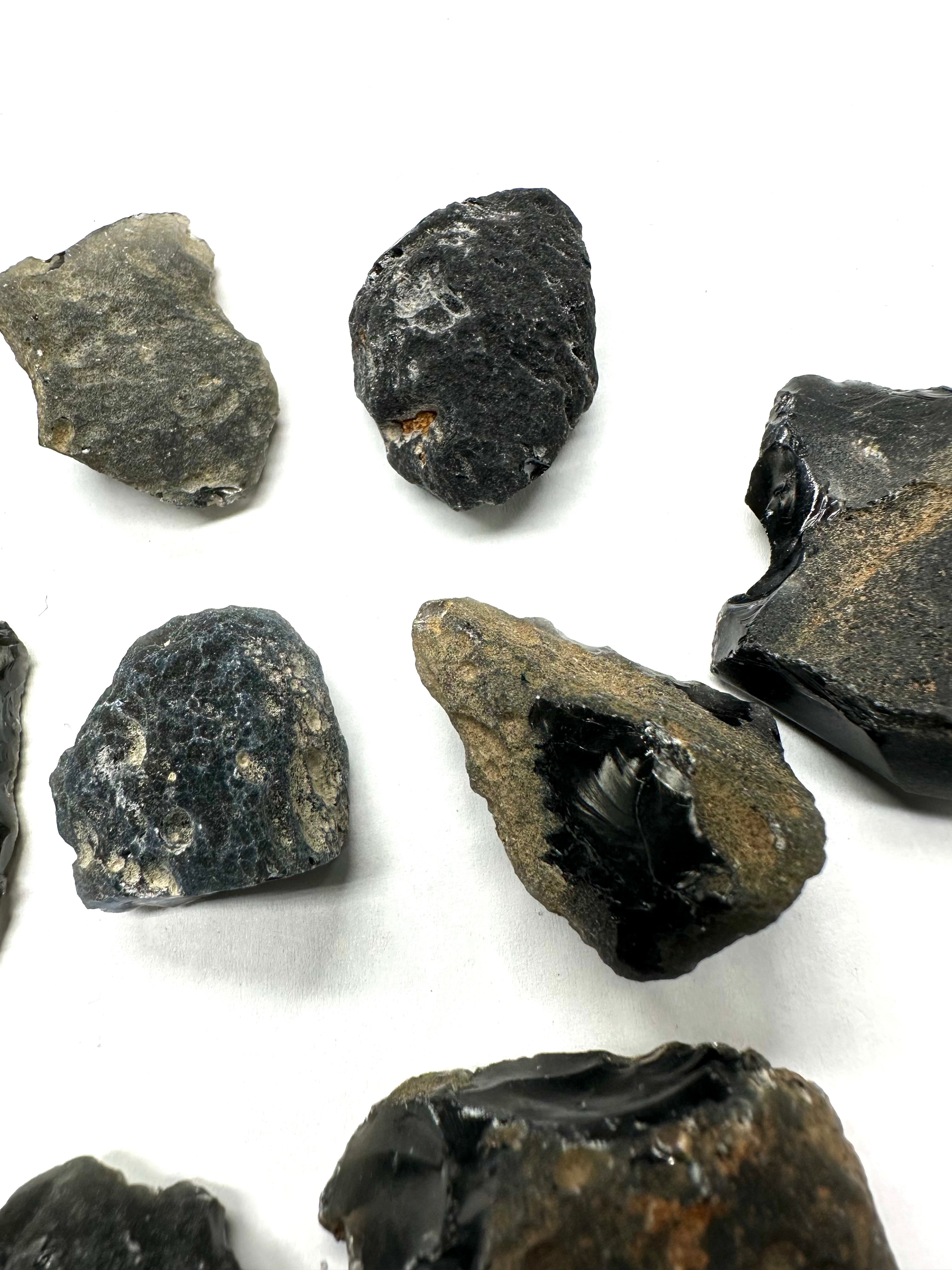 Slovak obsidian 300g (9-22g) - VEL10