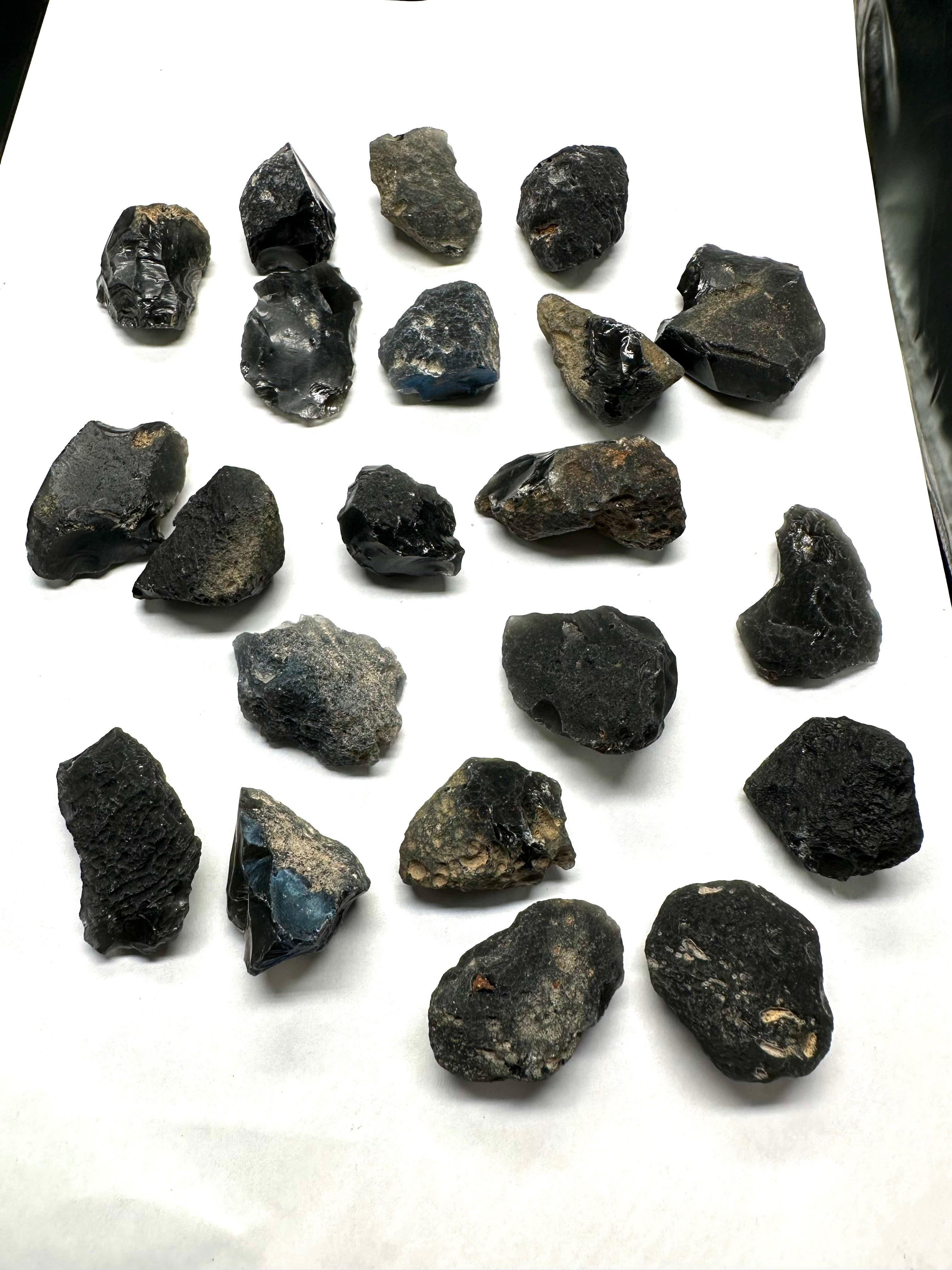 Slovak obsidian 300g (9-22g)