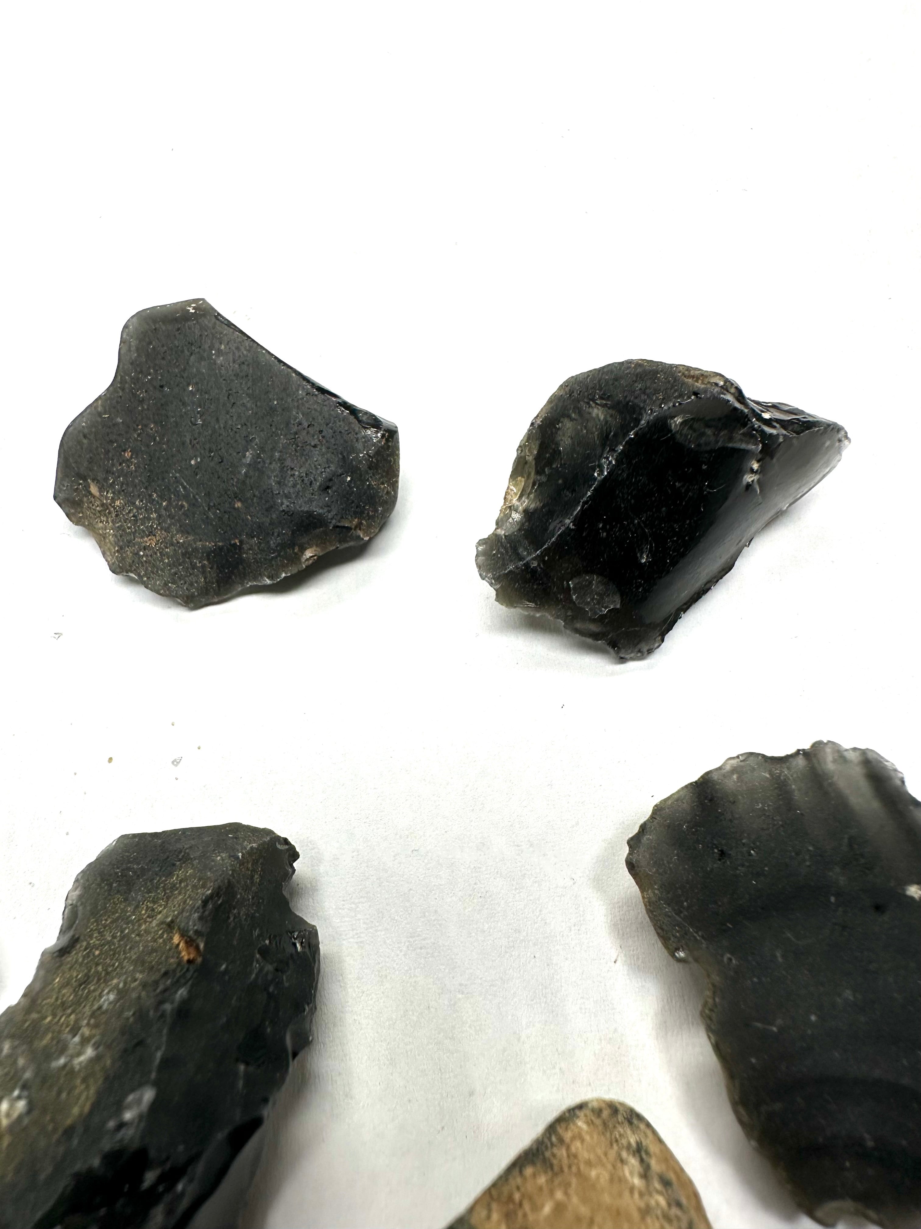 Slovak obsidian 150g (8-15g) - VEL11