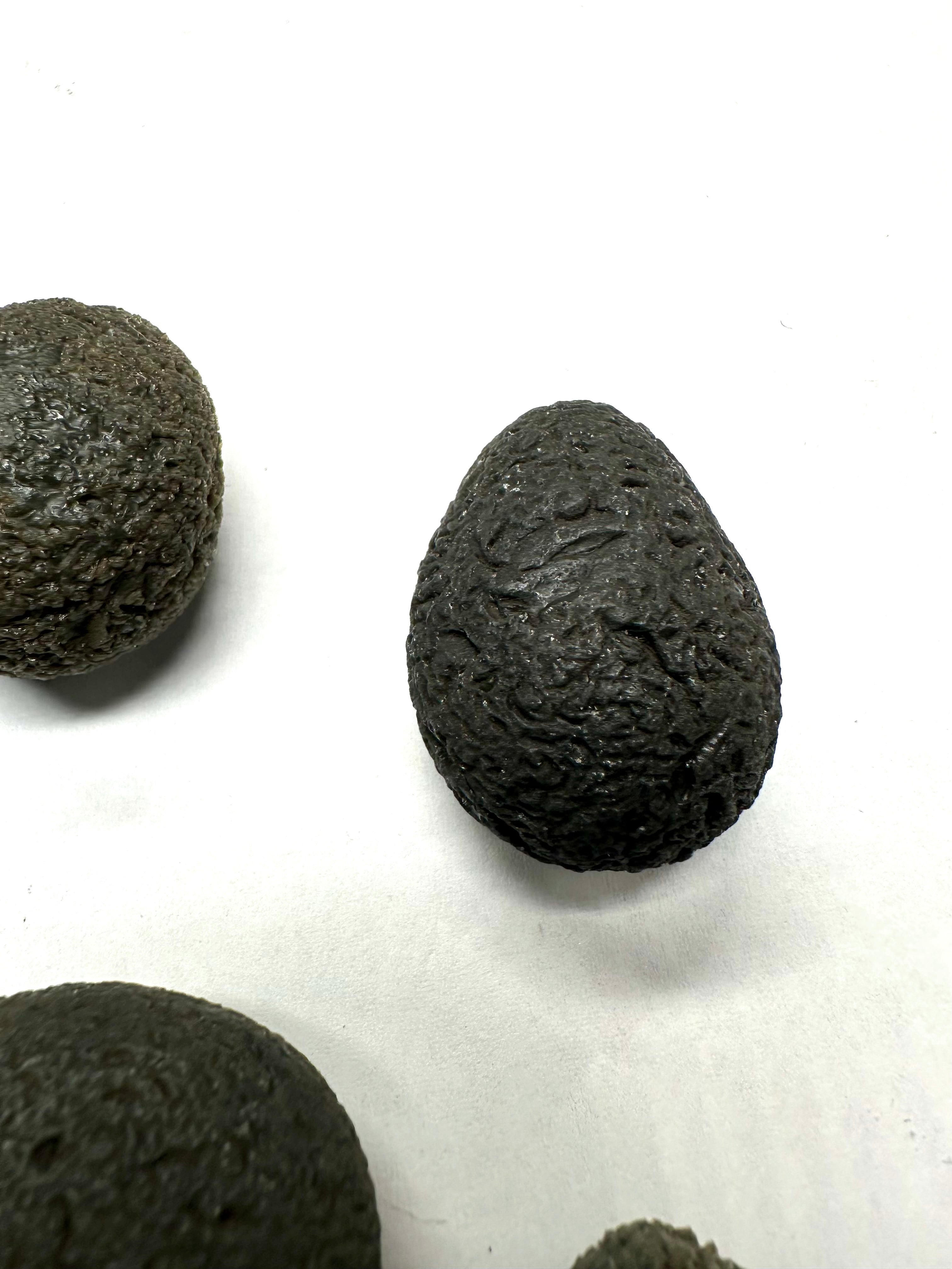 Dragonglass Obsidian 170g (11-44g) - VEL16