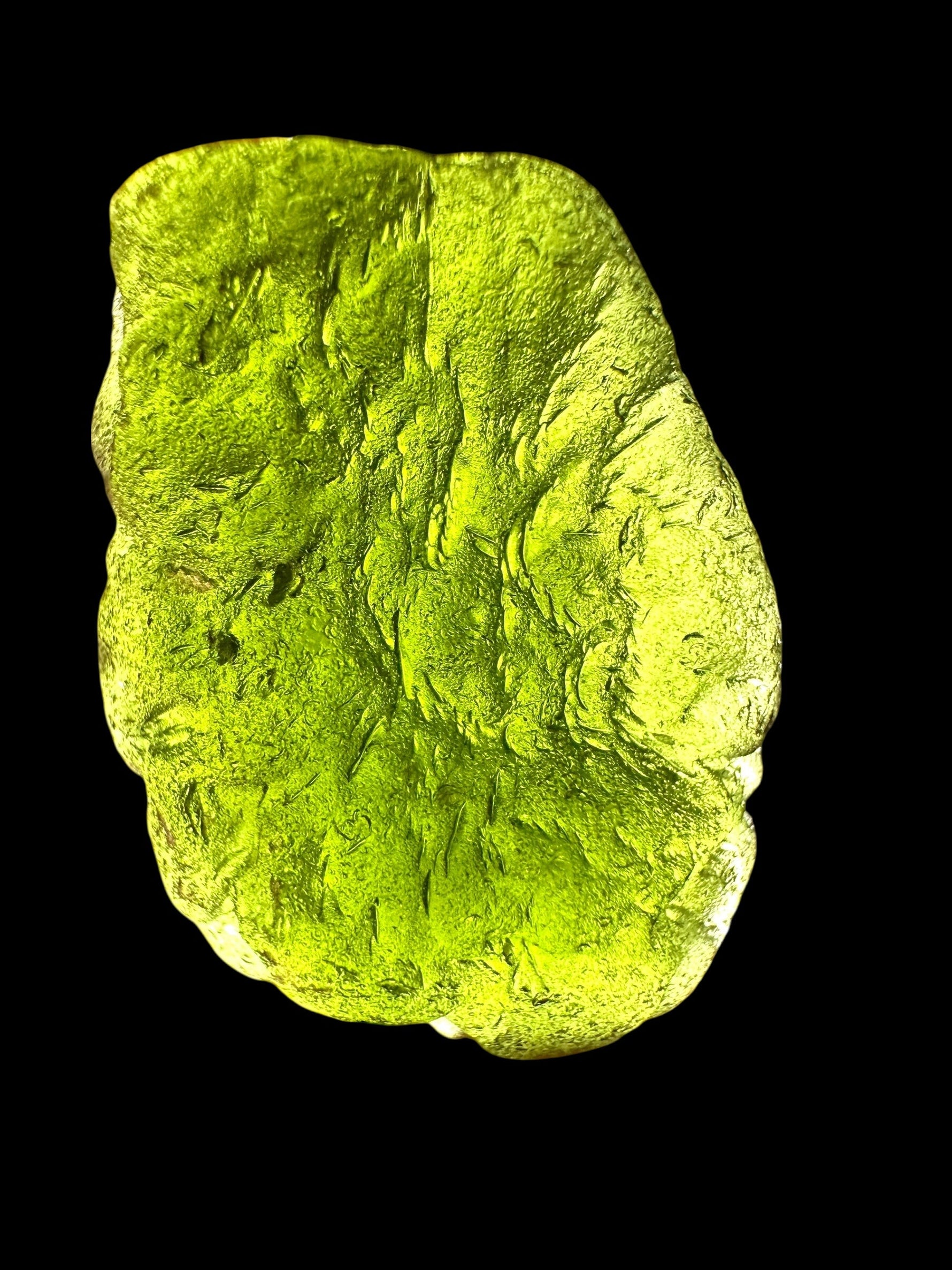 Moldavite – Zliv – 11,2g - V1766 retroilluminata