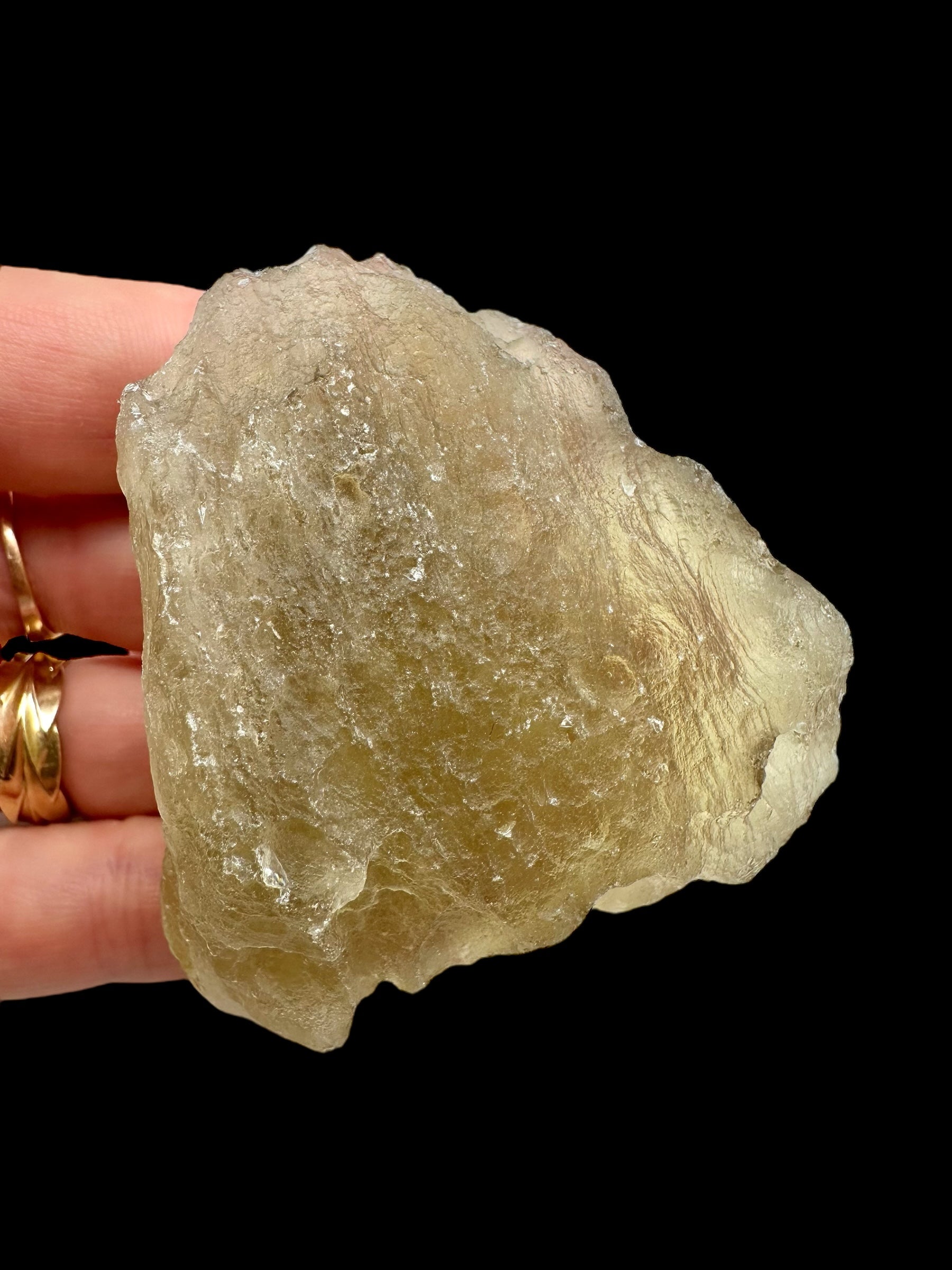 Libyan desert glass 104,7g