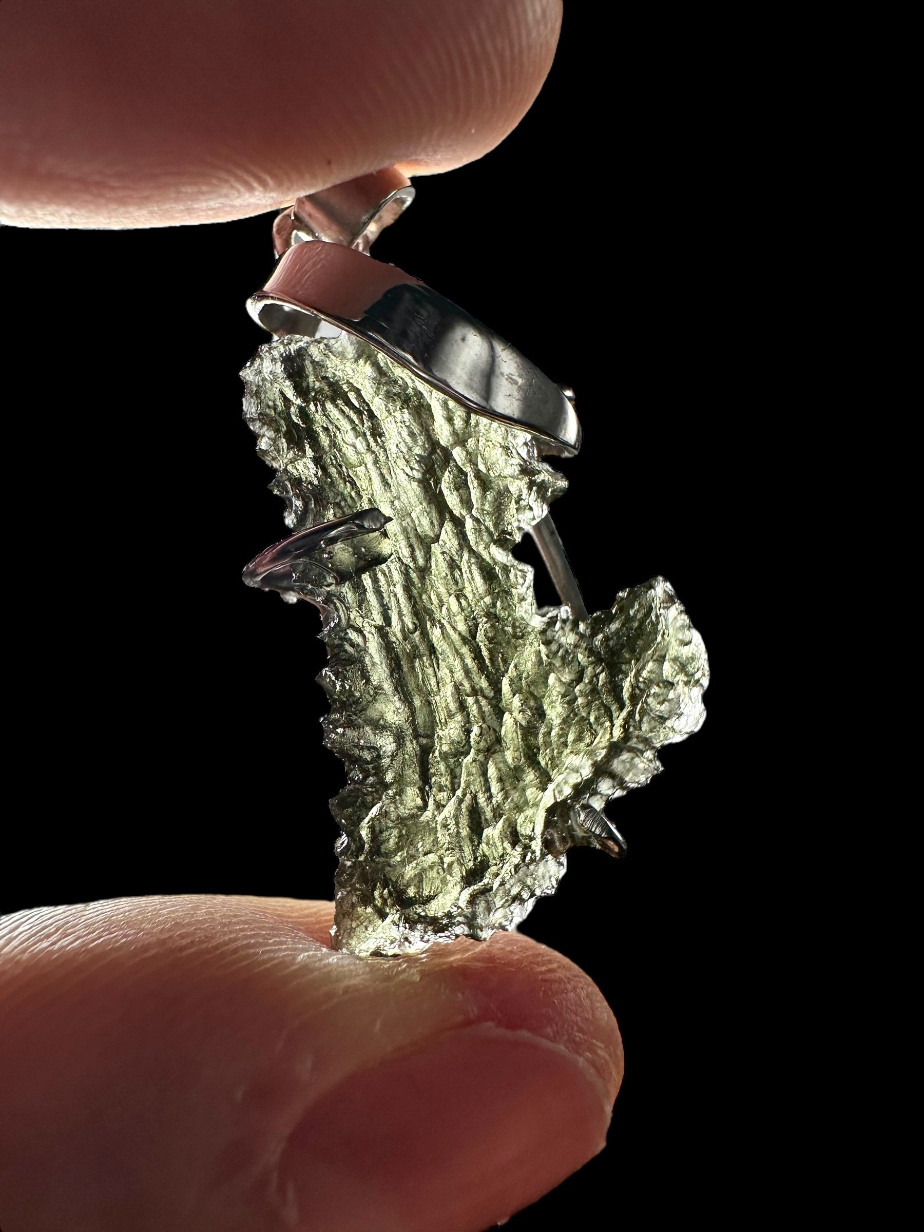 Silver moldavite pendant 2,4g from Maly Chlum - SP/V523