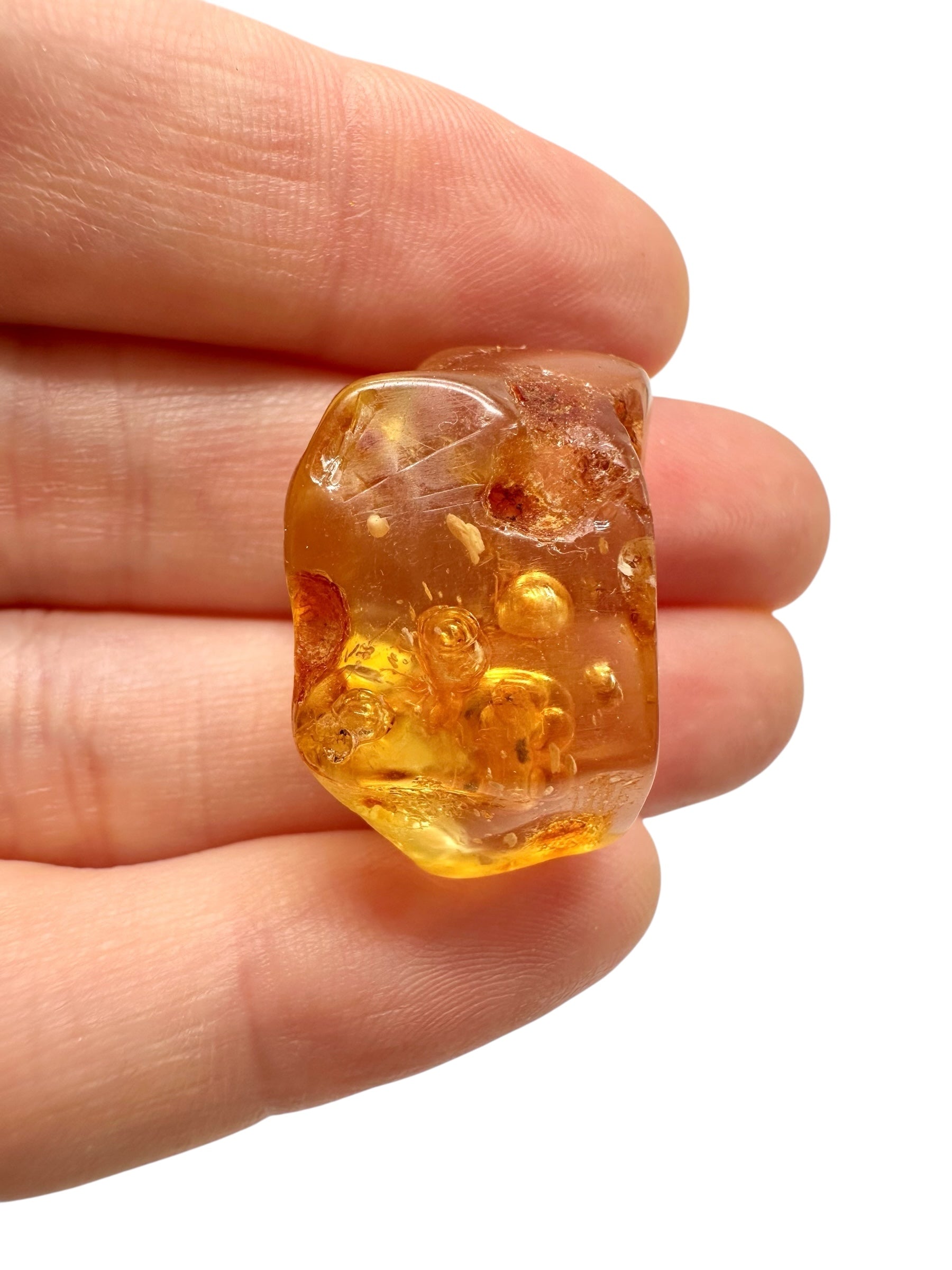 Insects in young amber (copal) 3,3g – Colombia - IK30