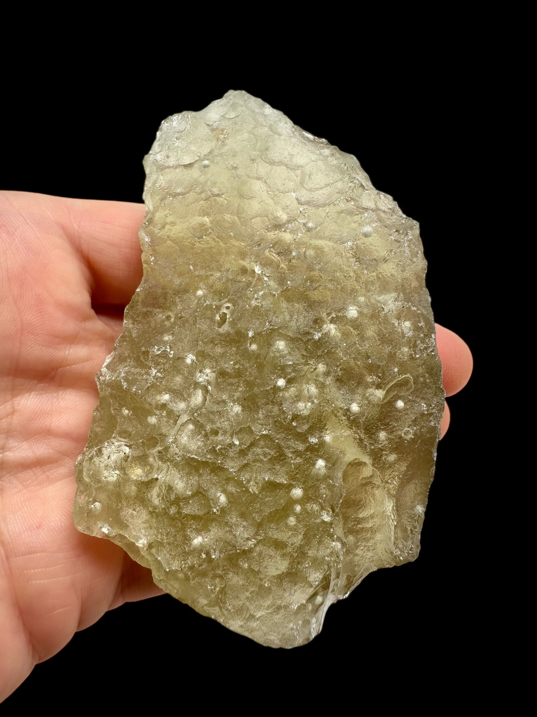 Libyan desert glass with sand inclusions – 134,1g