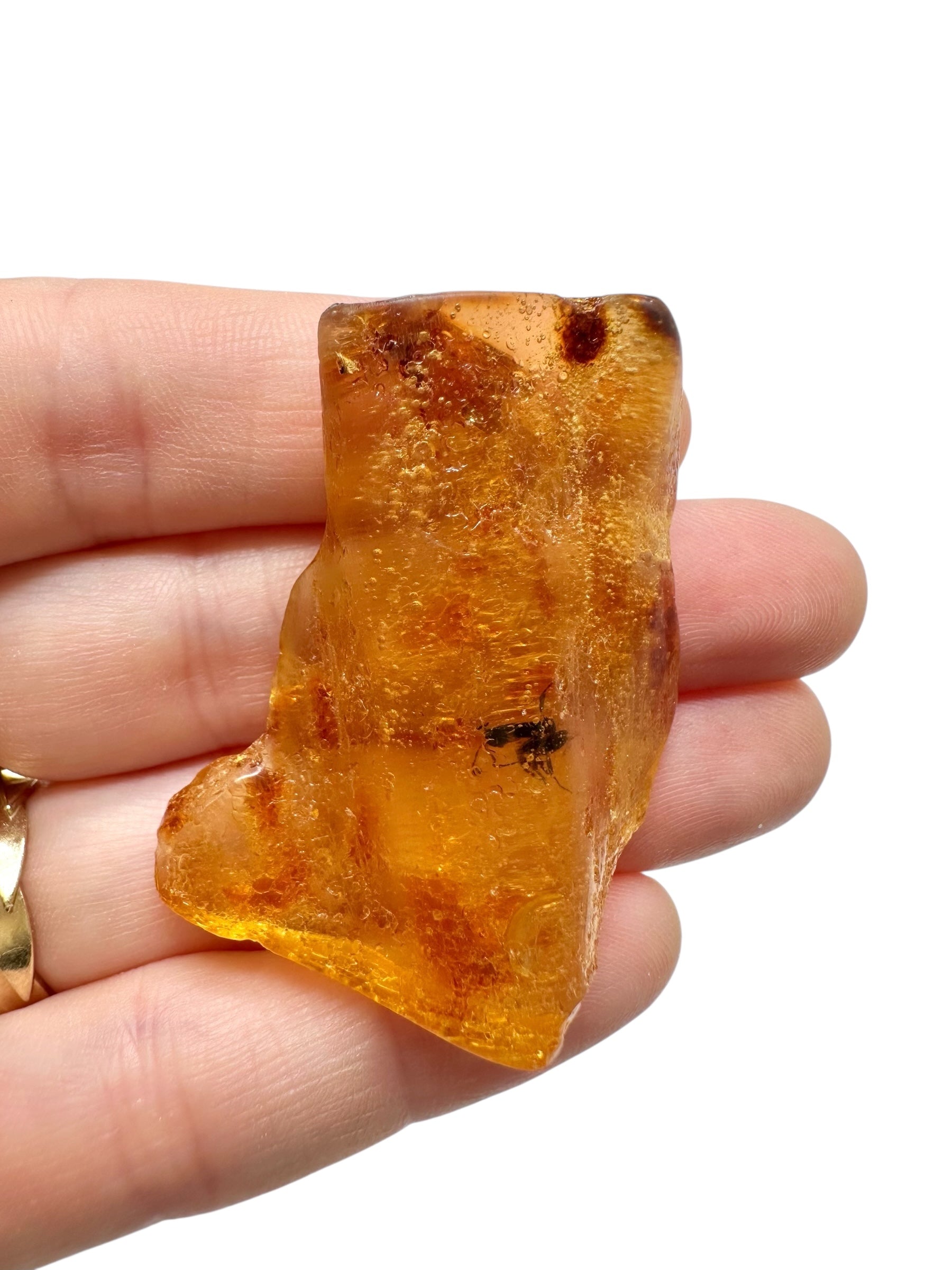Insects in young amber (copal) 7,2g – Colombia - IK38