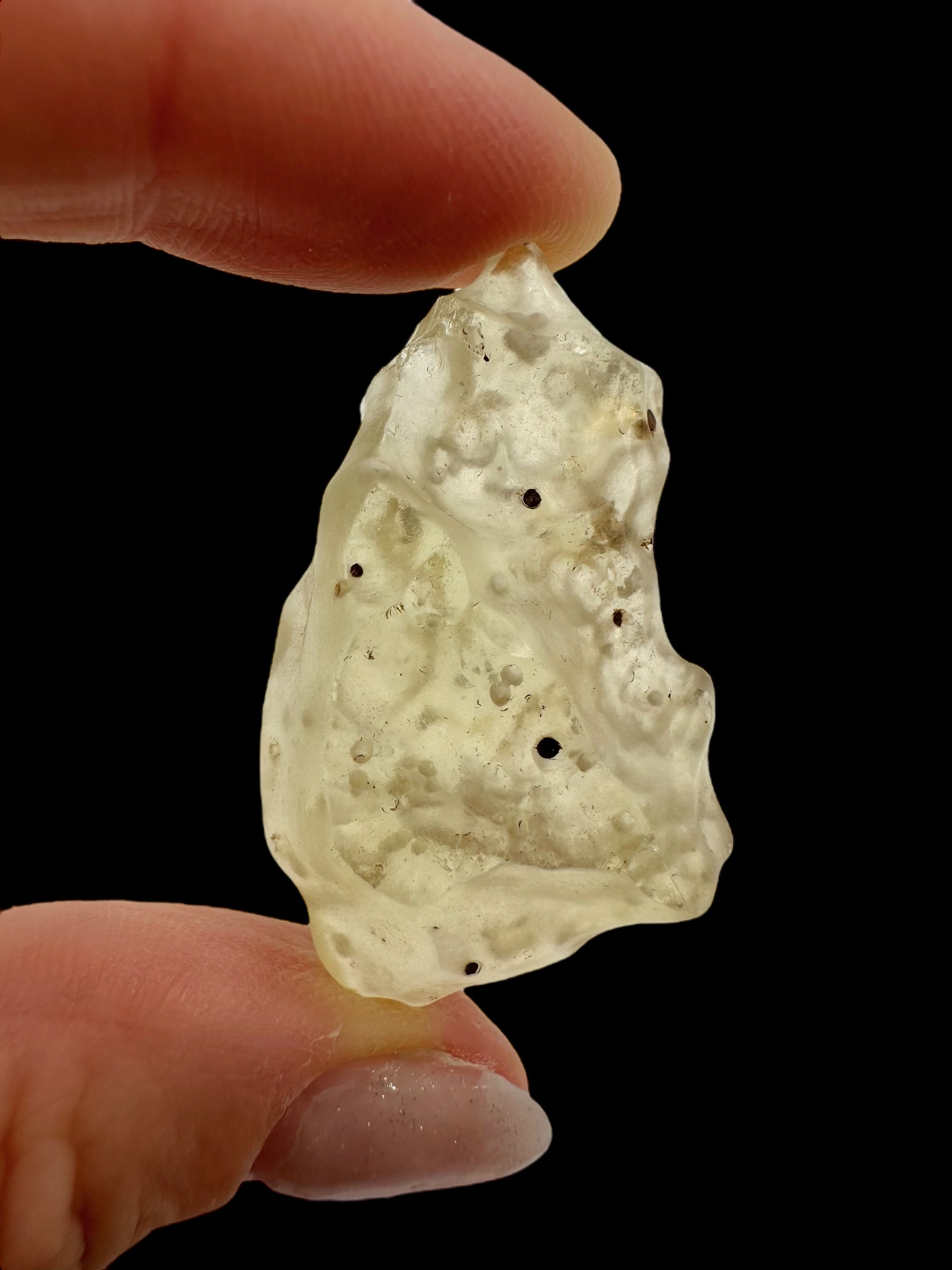 Libyan desert glass with sand inclusions – 6,9g - LPI11