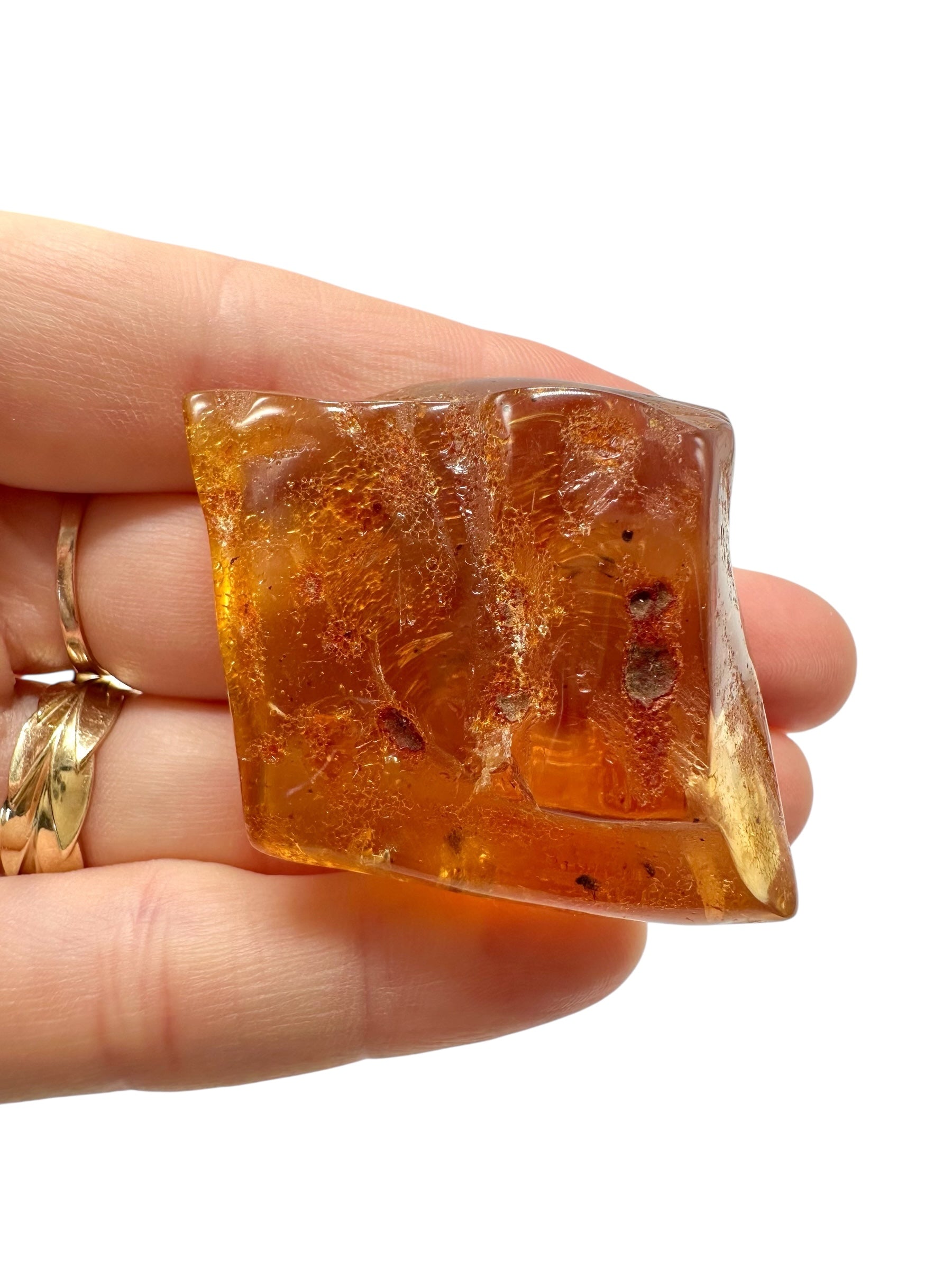 Insects in young amber (copal) 17,2g – Colombia - IK43