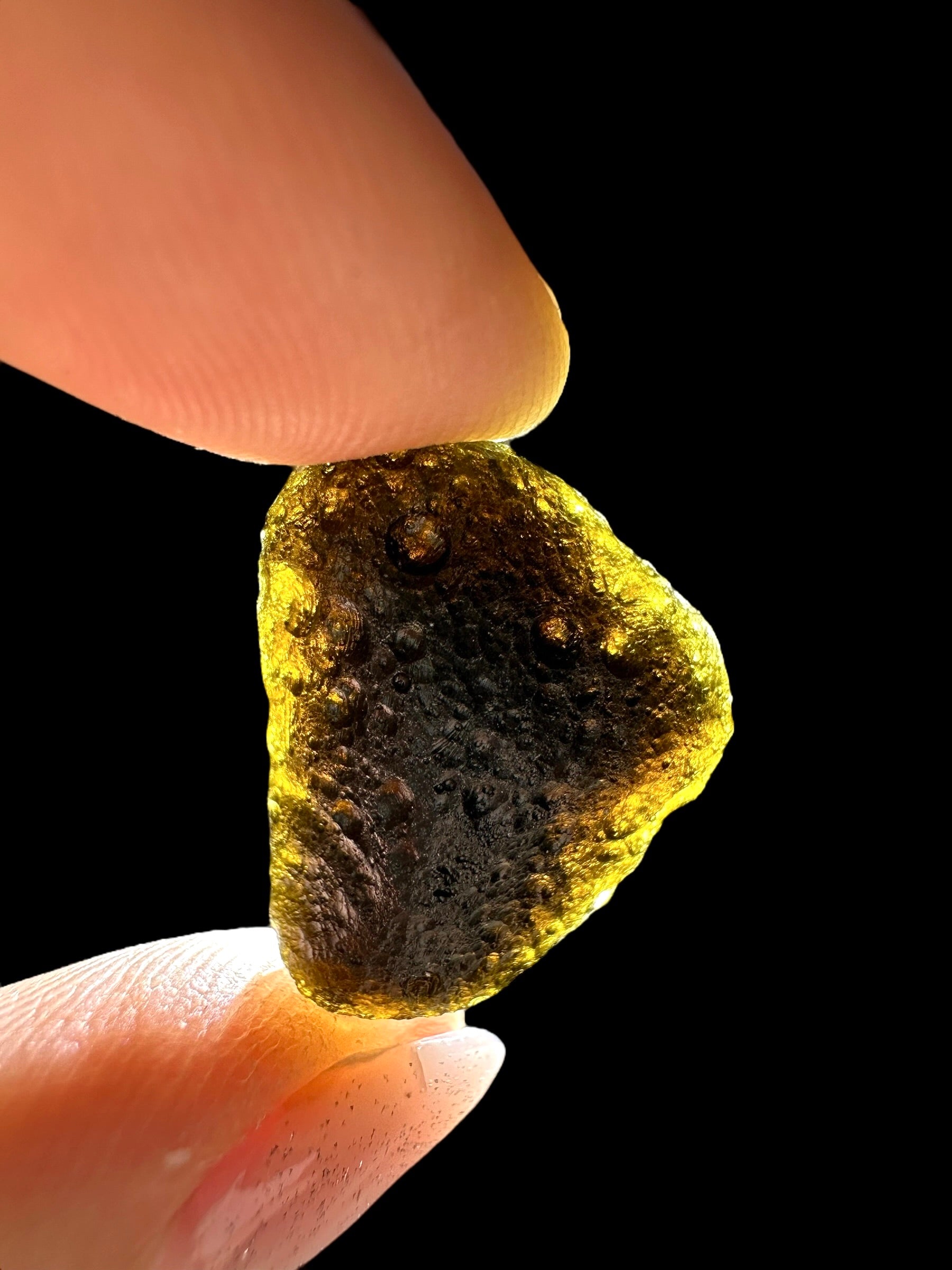 Indochinite 2,7g – Guangdong, China